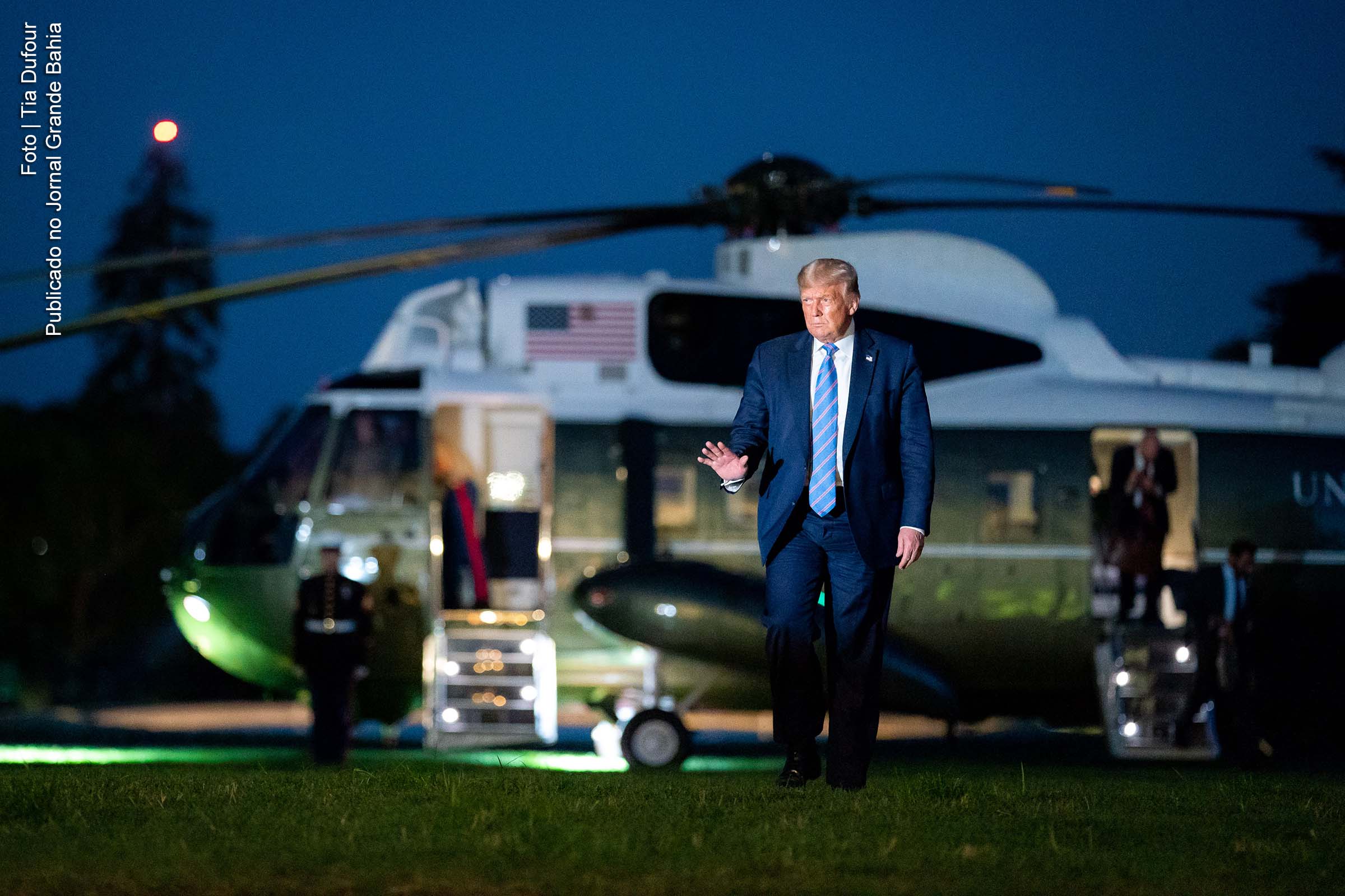 Declaração do presidente Donald Trump é feita minutos após divulgação de dados que mostram colapso da economia americana. Em mais de 200 anos, EUA jamais adiaram as eleições, nem mesmo durante Guerra Civil. Cabe ao Congresso decidir sobre pleito.