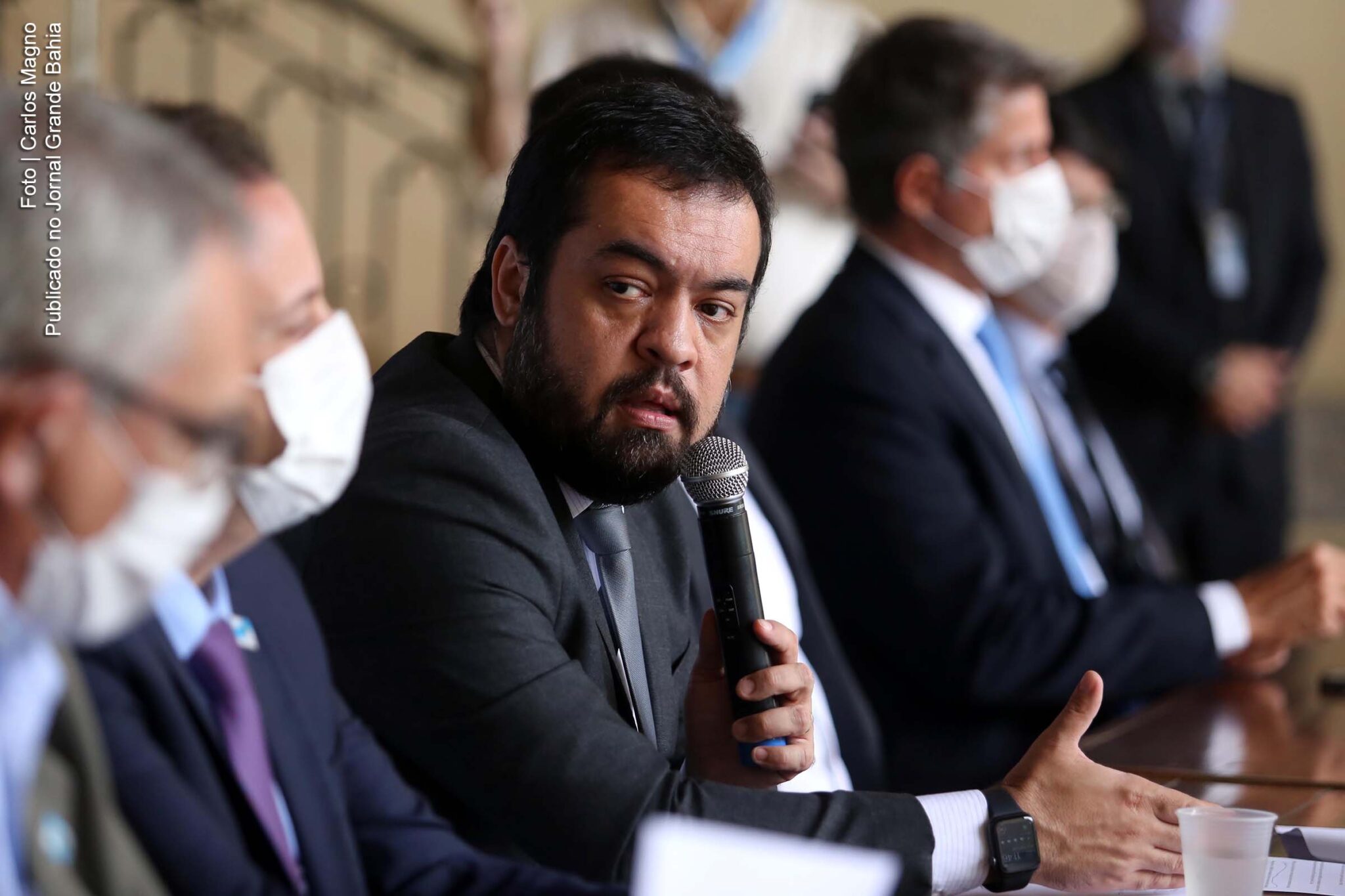 Cláudio Bomfim de Castro e Silva (PSC), governador interino do Rio de Janeiro.