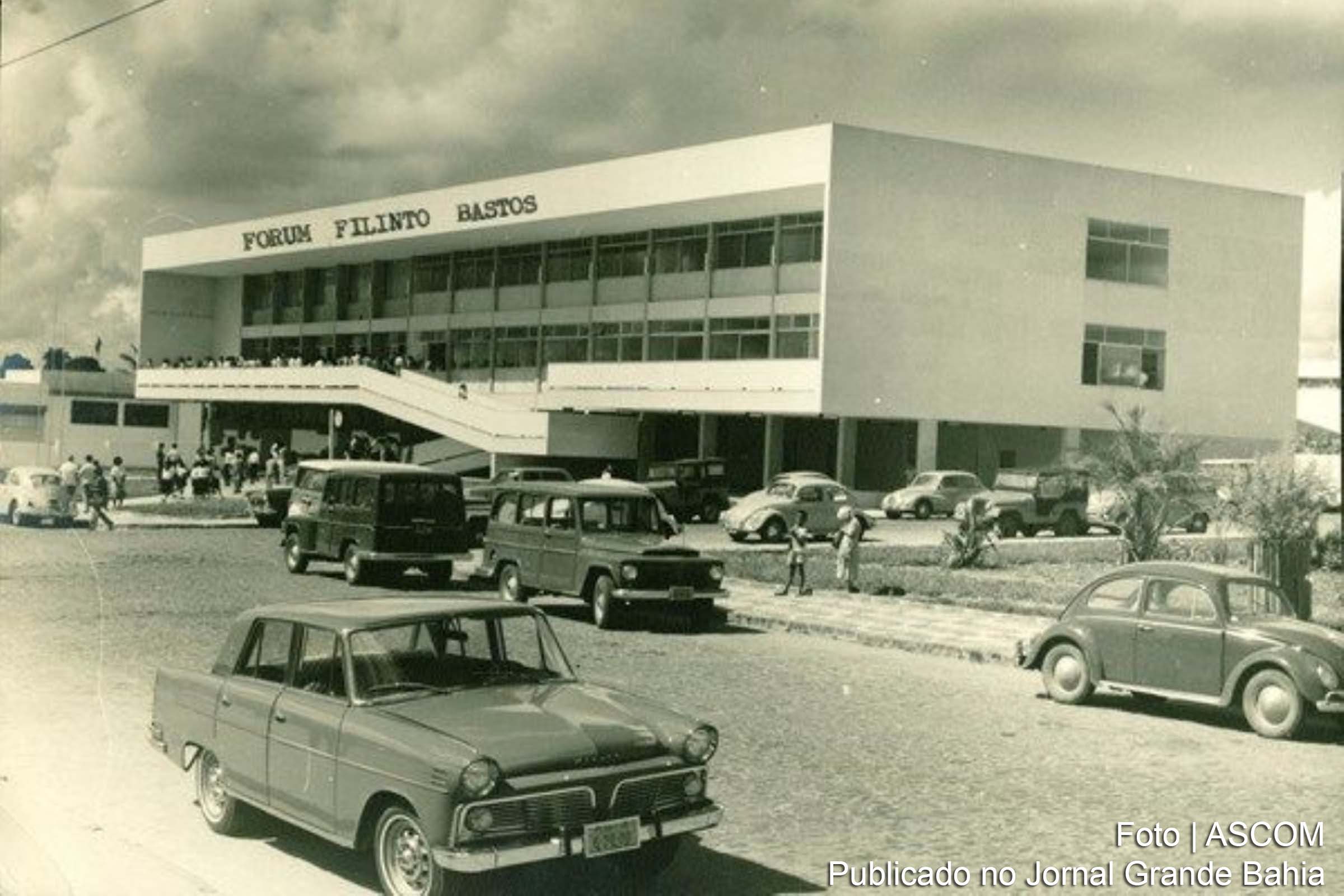 Fachada do Fórum Filinto Bastos em 1977.