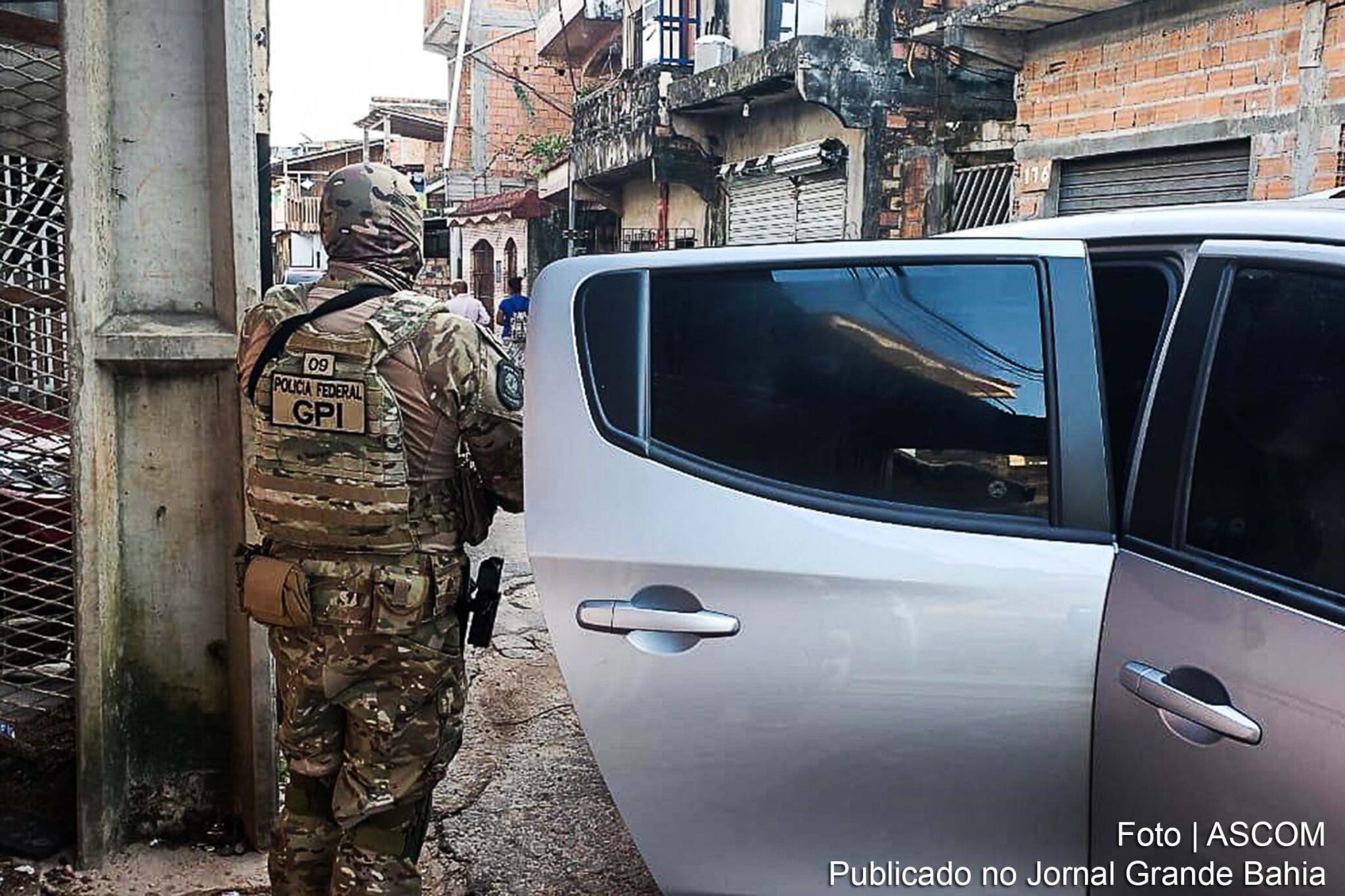 Polícia Federal efetua prisão de membros de organização criminosa.
