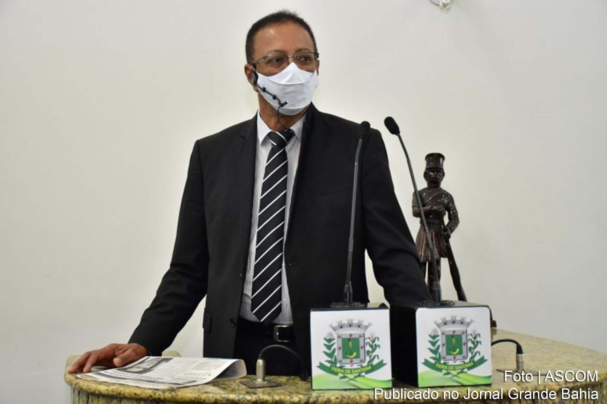 Vereadores abordam licitação milionária para empresa terceirizada atuar na Rede Municipal de Feira de Santana