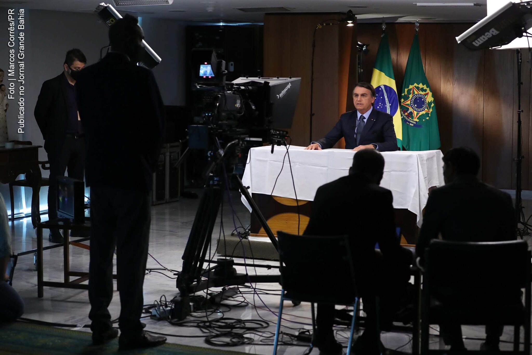 Extremista Jair Bolsonaro promove discurso apologético e eivado de mentiras, durante Assembleia da ONU.