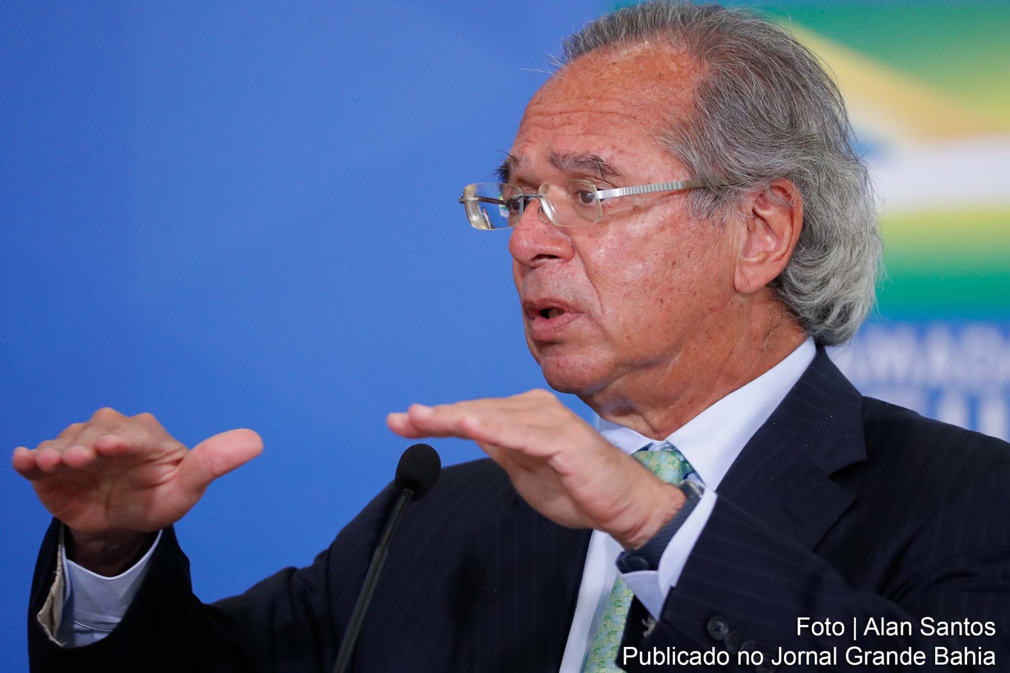 Ministro Paulo Guedes diz que economia do país se recupera.