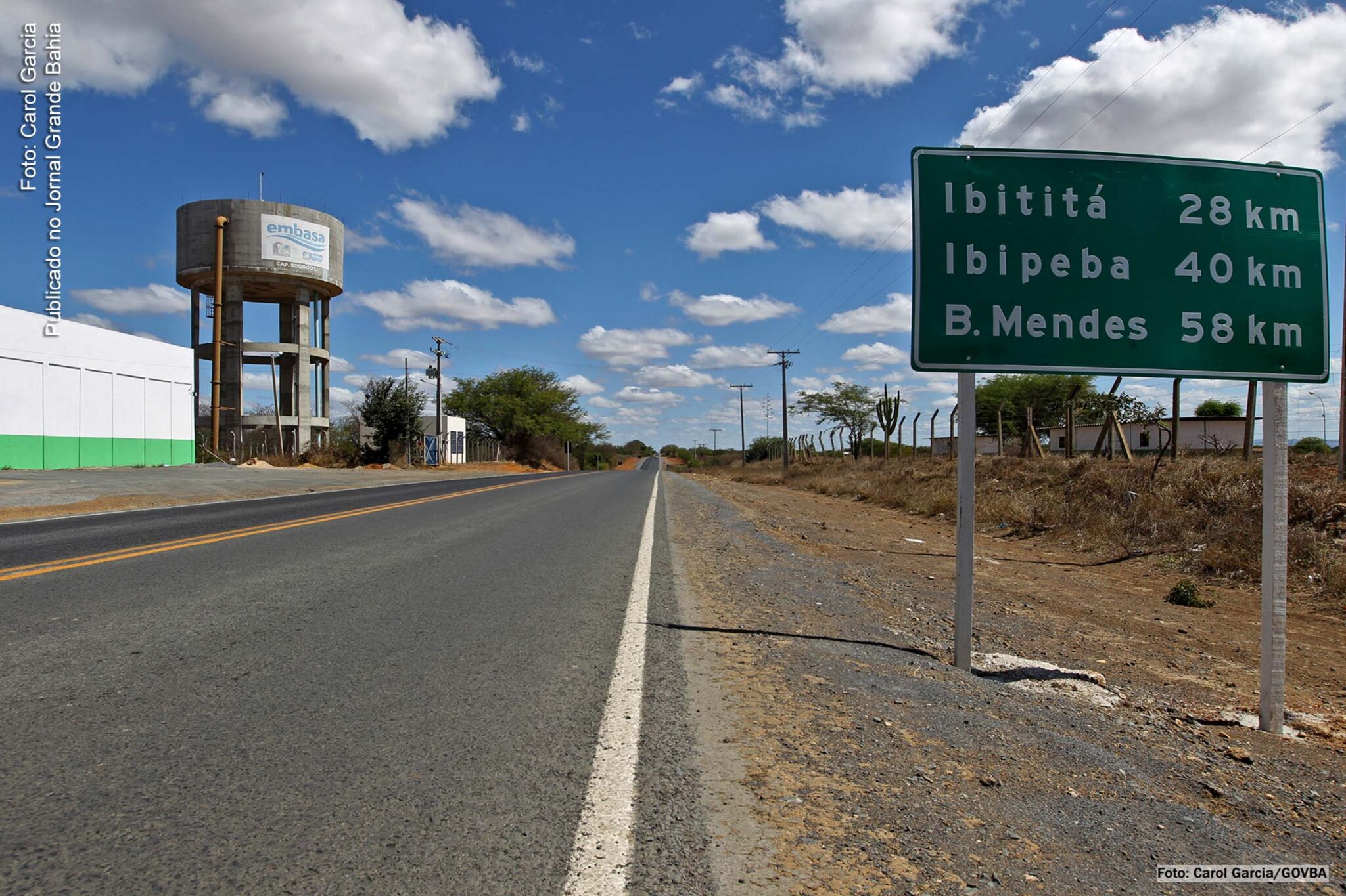 Trecho da rodovia BA-148 no município de Ibititá.