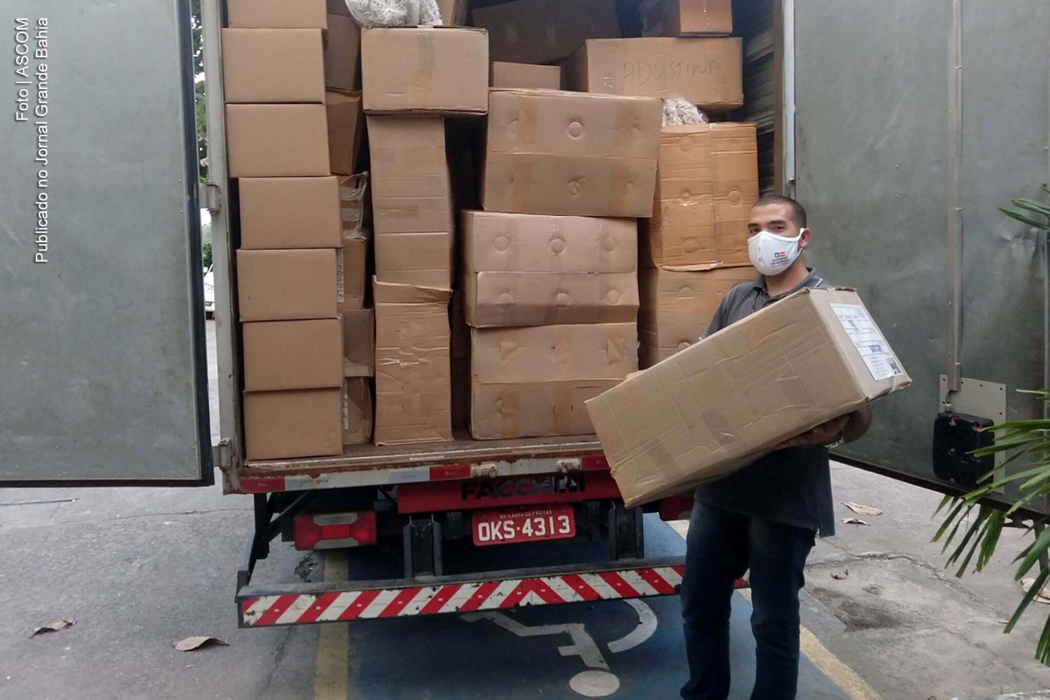 230 mil máscaras foram enviadas, pelo Governo do Estado, à agricultores e pequenos produtores rurais da Bahia.