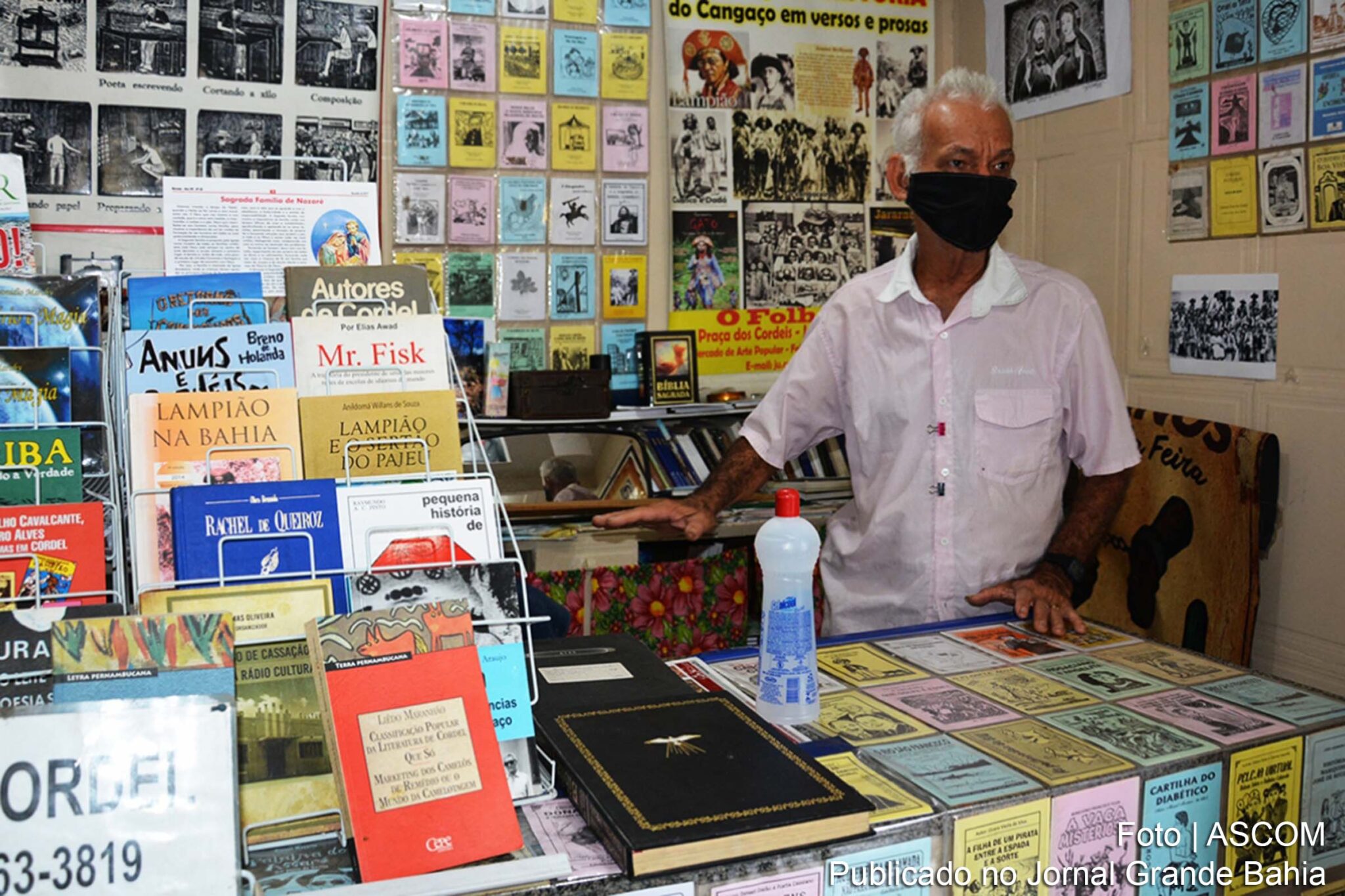 Literatura de cordel ganha espaço fixo no Mercado de Arte Popular de Feira de Santana