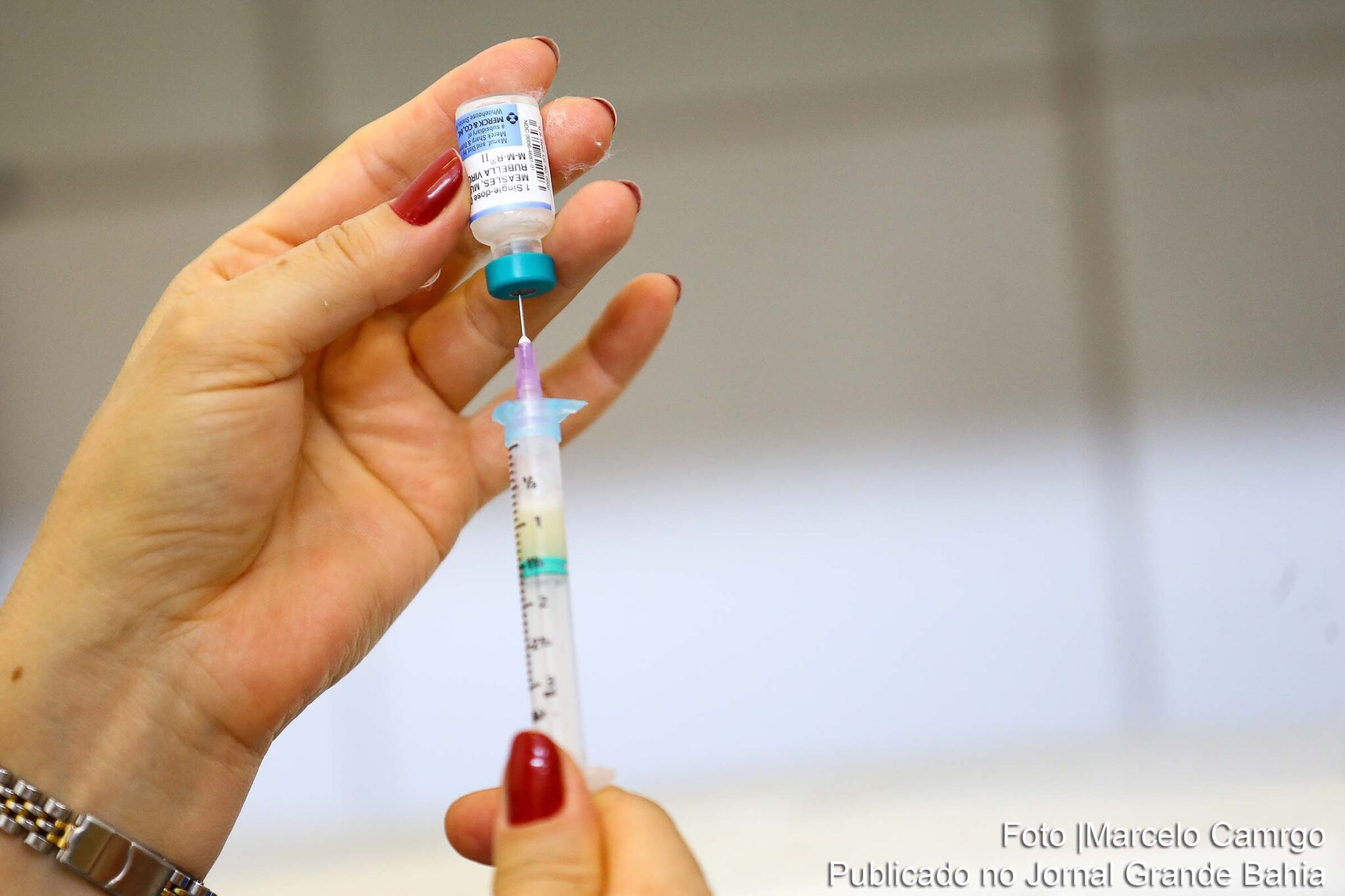 Campanha Nacional de Multivacinação é lançada.