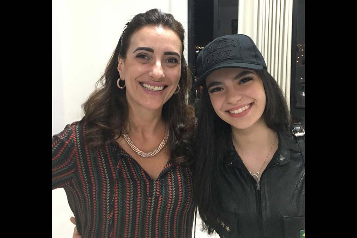 Liege Bahia e a filha Maria, em "week end".