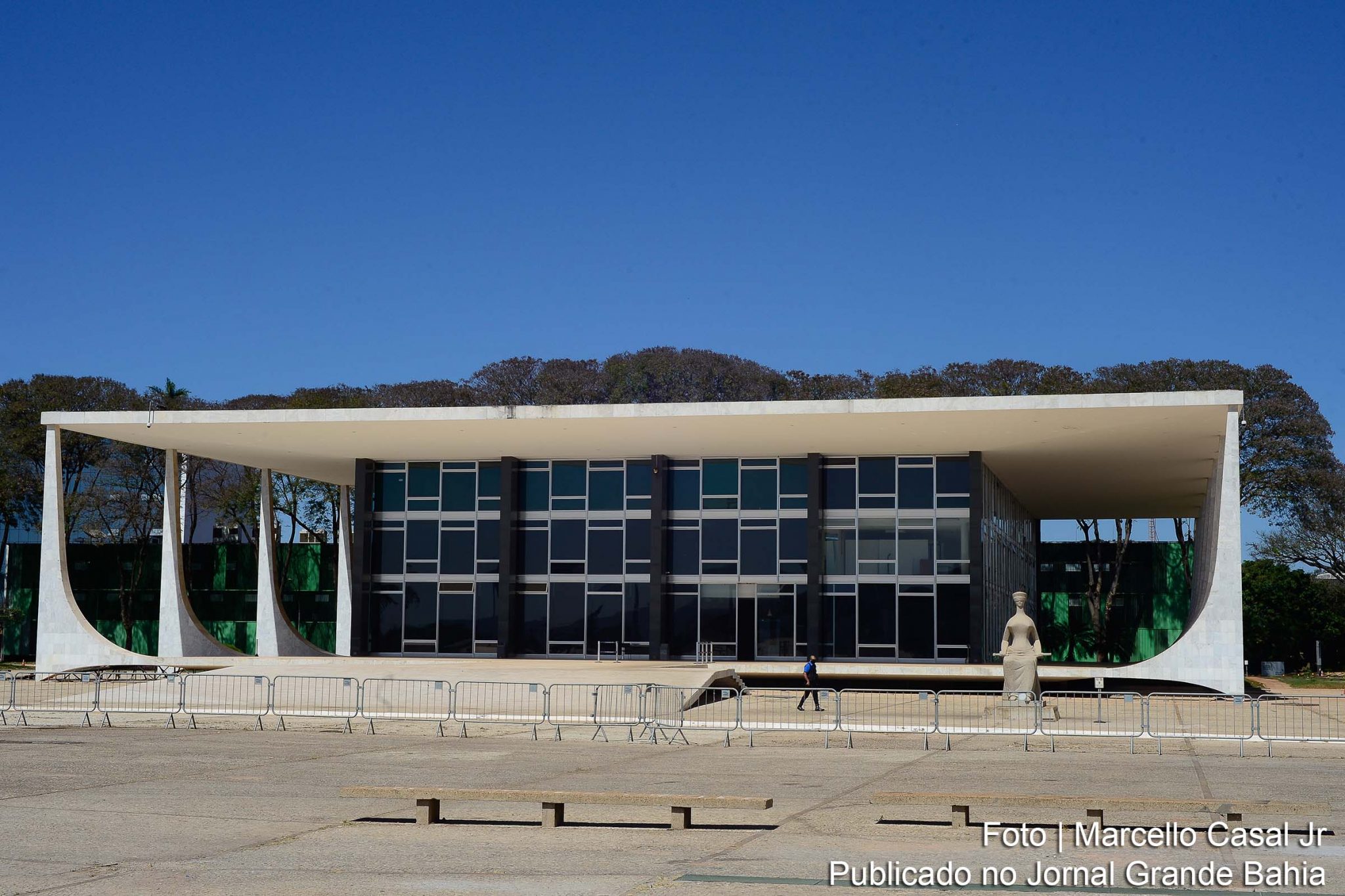 STF derruba decisão que mandou soltar acusado de homicídio.