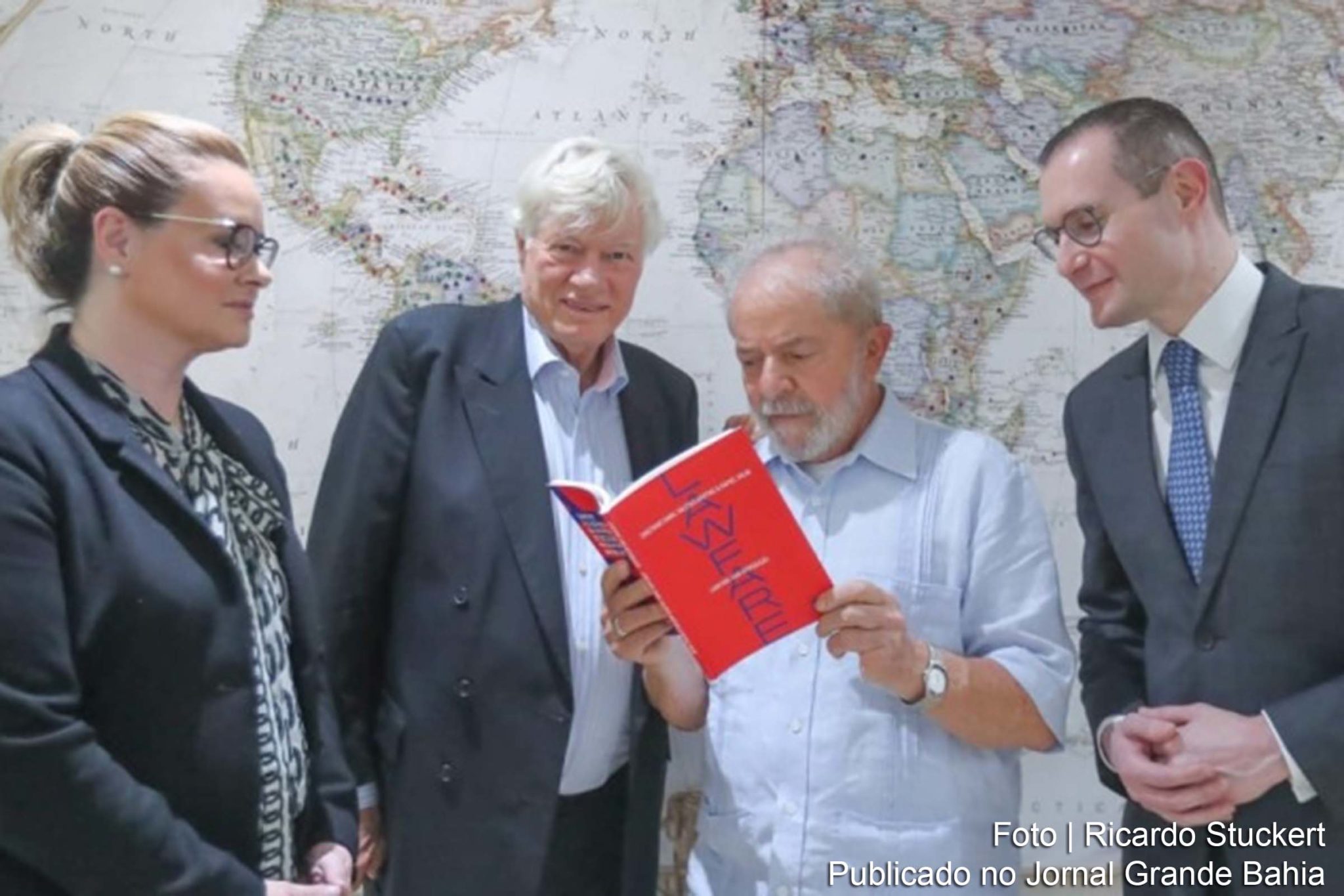 Advogada Waleska Teixeira Martins, Geoffrey Robertson, ex-presidente Lula e Cristiano Zanin.