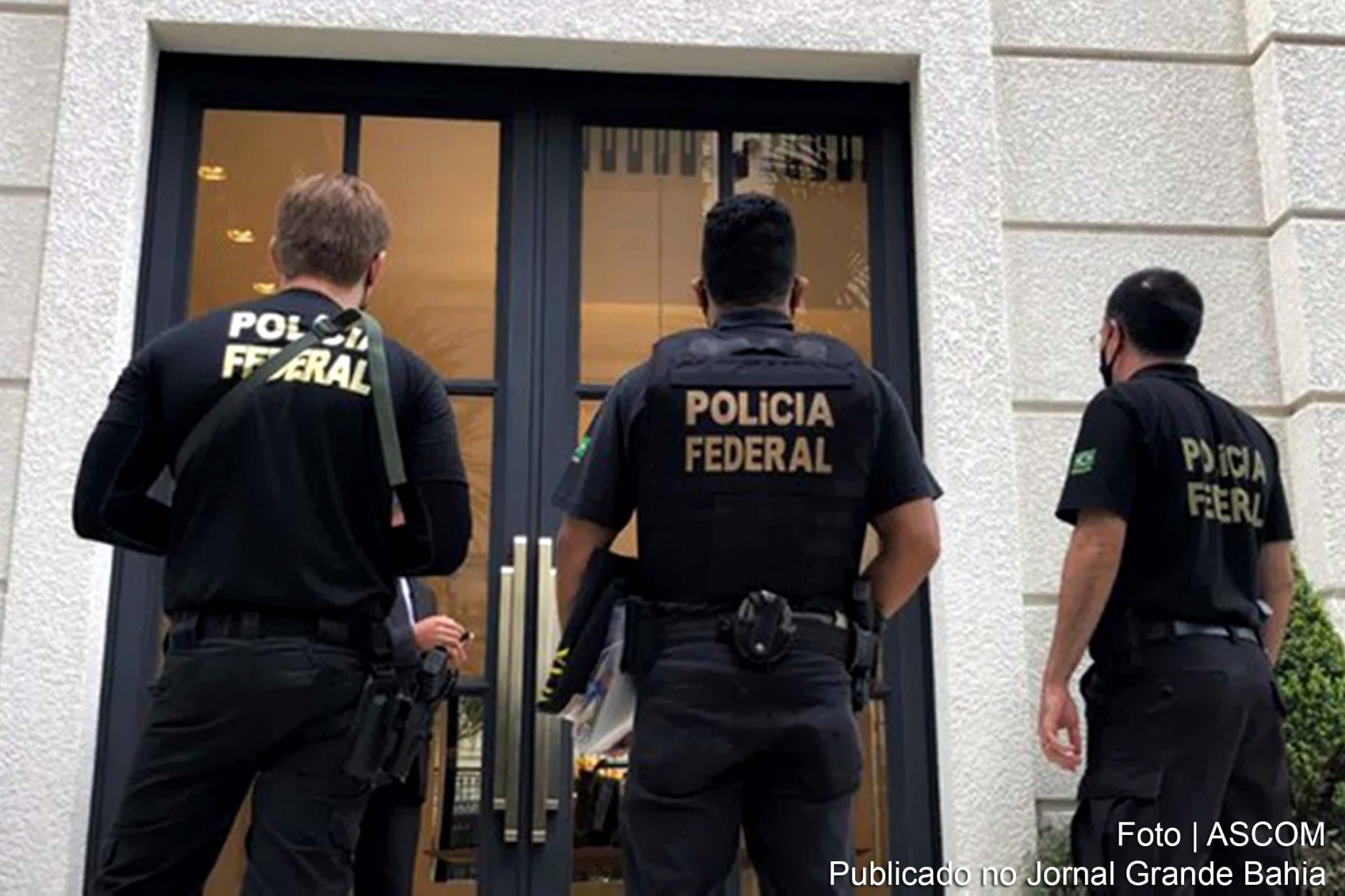 Polícia Federal e CGU deflagram Operação Cartão Vermelho.
