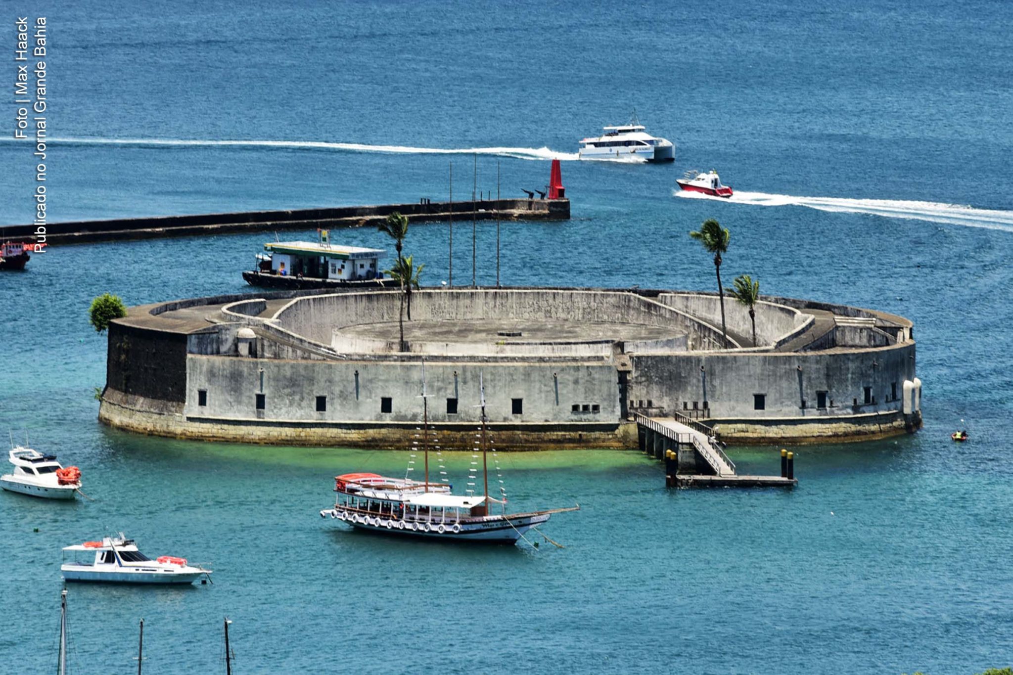 Vista do Forte São Marcelo em Salvador.