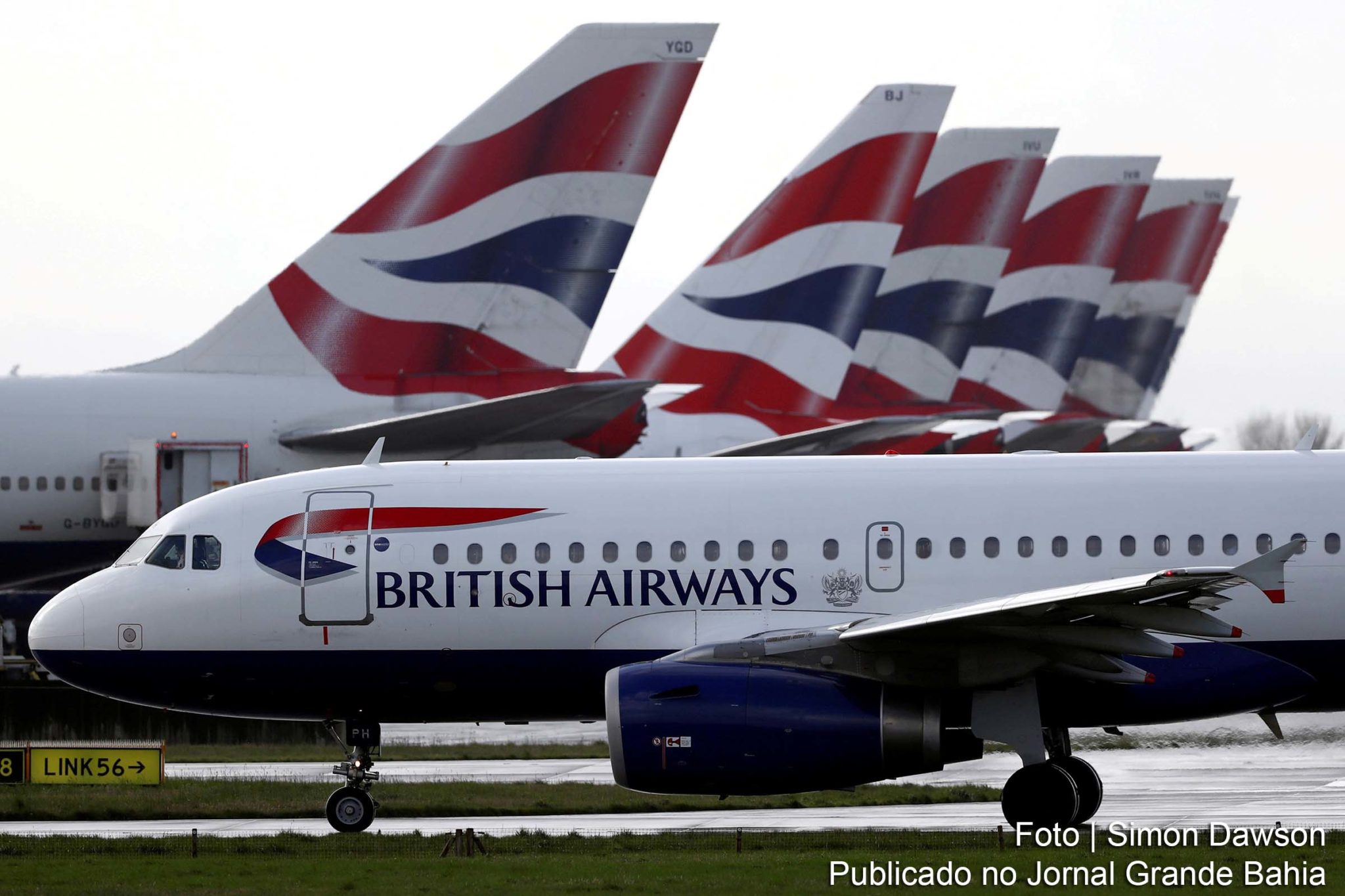 Voos oriundos da Inglaterra e Irlanda do Norte são proibidos de aterrissar no Brasil.