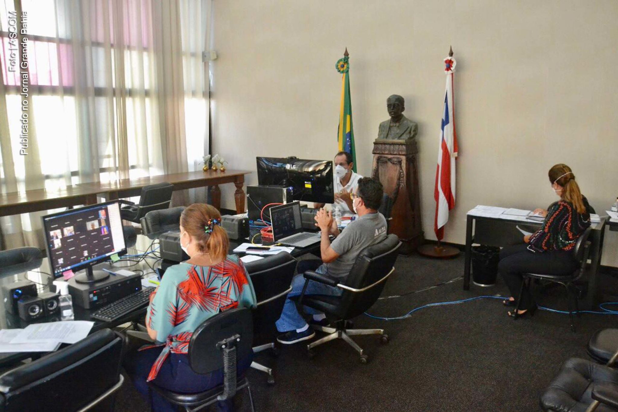 Deputado Nelson Leal, presidente da ALBA, destaca votação por unanimidade e que “debate faz parte da própria natureza do parlamento”.