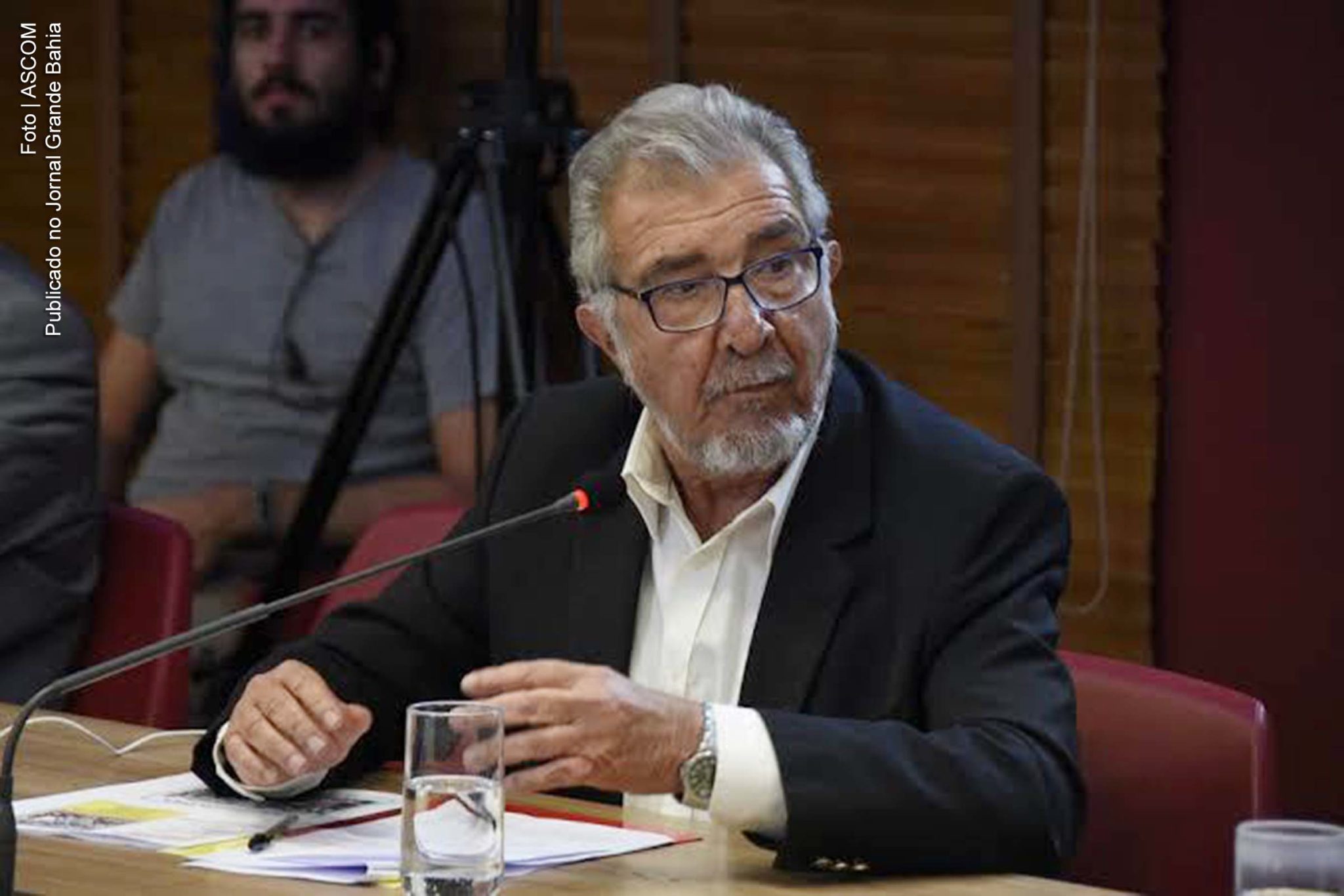Ex-deputado Domingos Leonelli teve participação efetiva na decisão do partido.