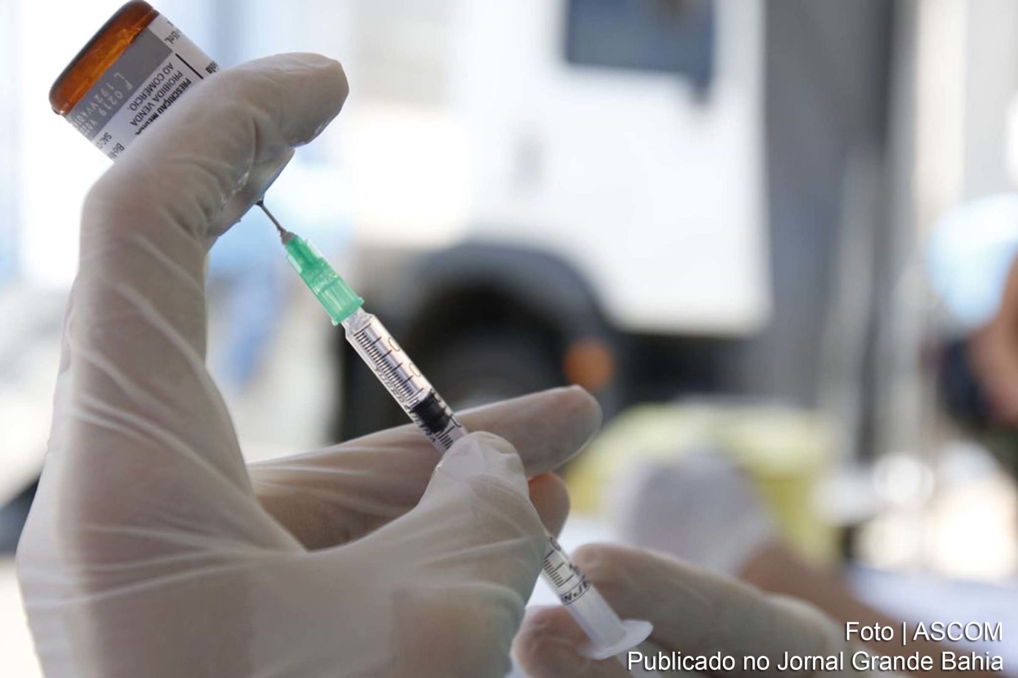 Governo federal estima que a população brasileira terá acesso a cerca de 258,4 milhões de doses de diversas vacinas contra a Covid-19 já nos próximos meses.
