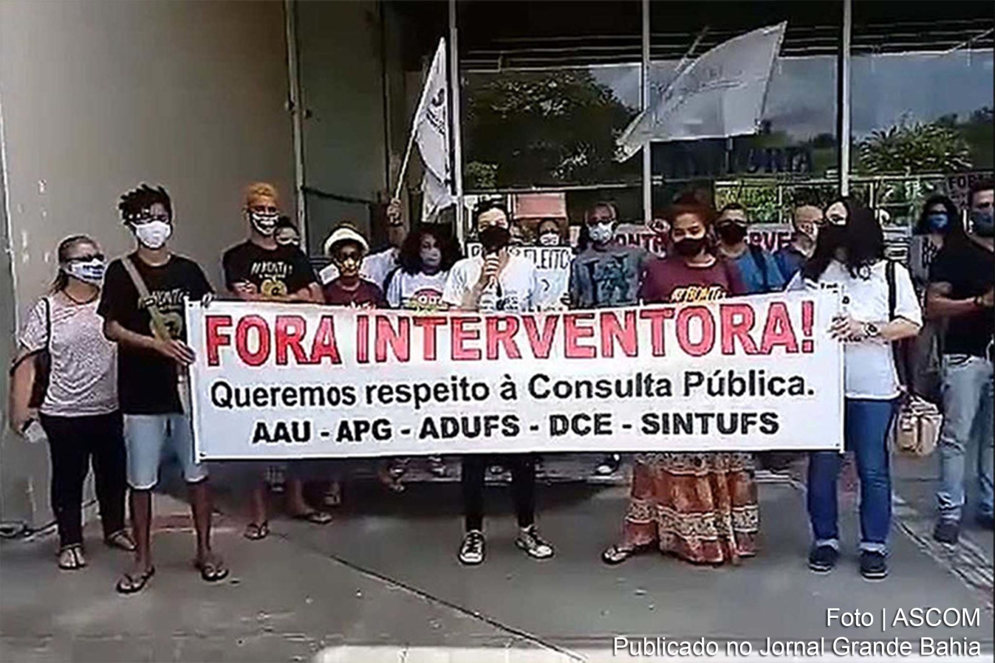 Entidades que reúnem professores, estudantes e servidores de Instituições Federais de Ensino Superior (IIFES) convocaram um ato contra nomeações arbitrárias de reitores pelo Ministério da Educação (MEC).