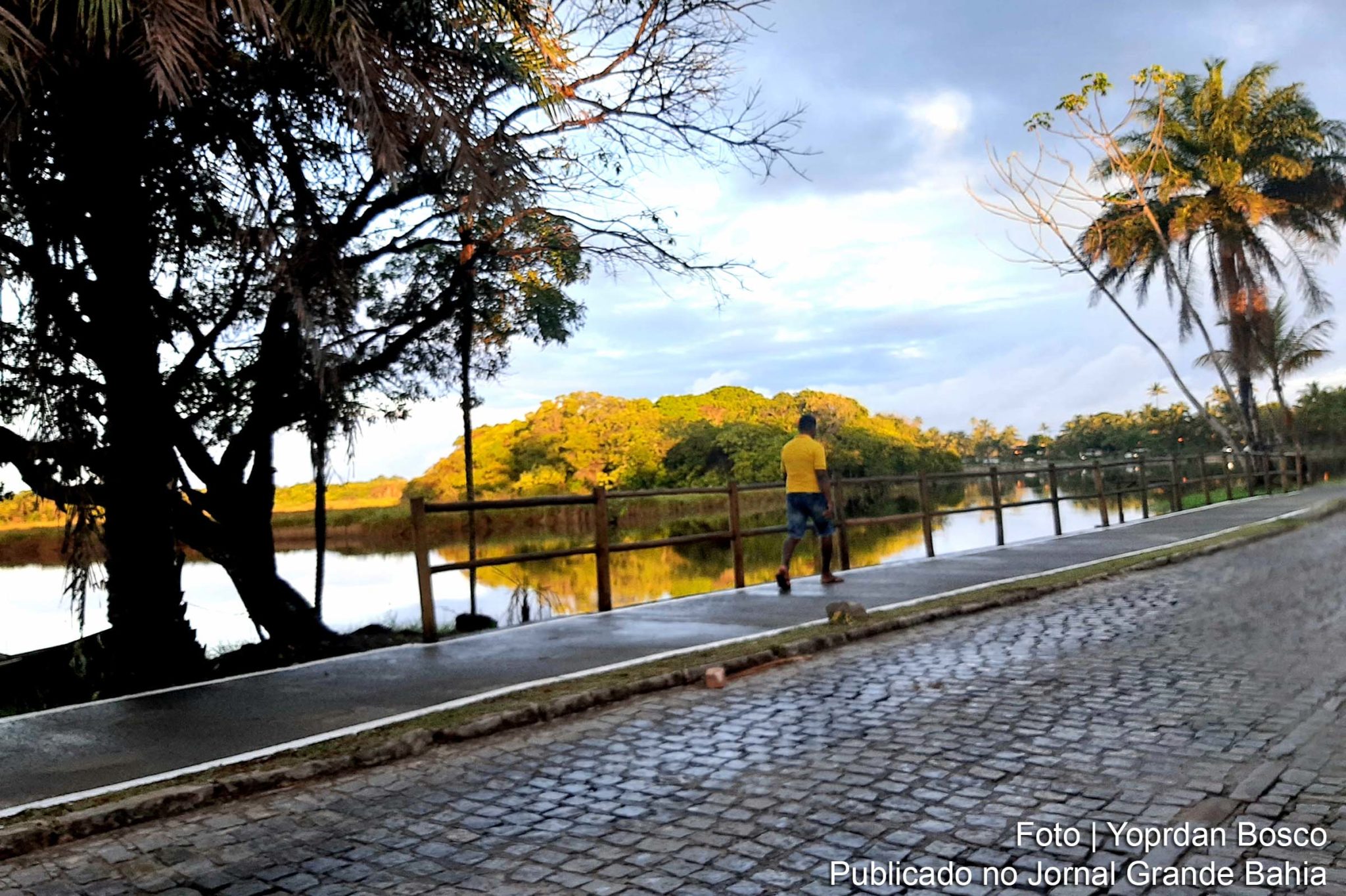 Vila da Praia do Forte terá restrição de veículos nos finais de semana de janeiro de 2021.
