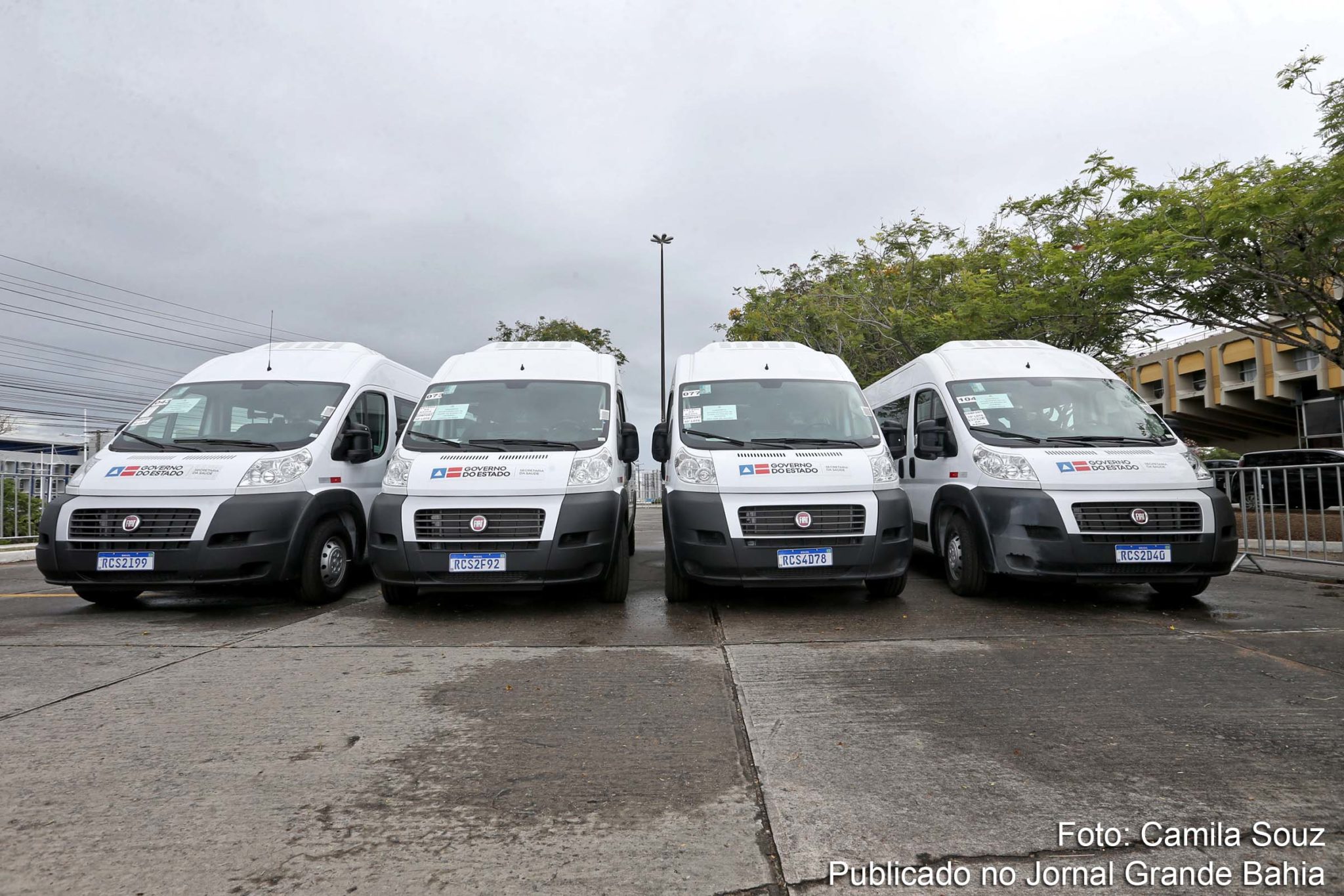 34 municípios de 13 Consórcios Interfederativos de Saúde recebem vans.