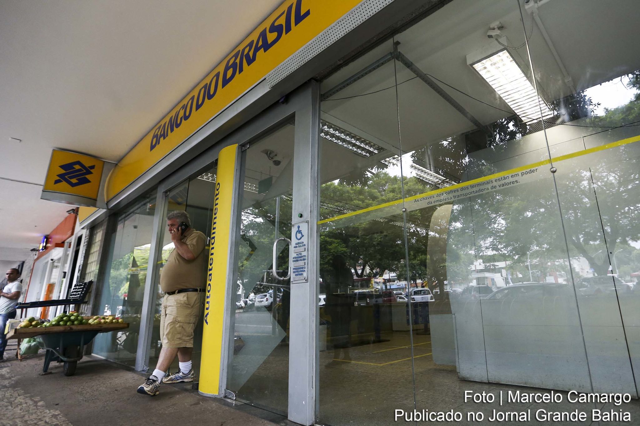 Banco do Brasil lança dois programas de demissão.