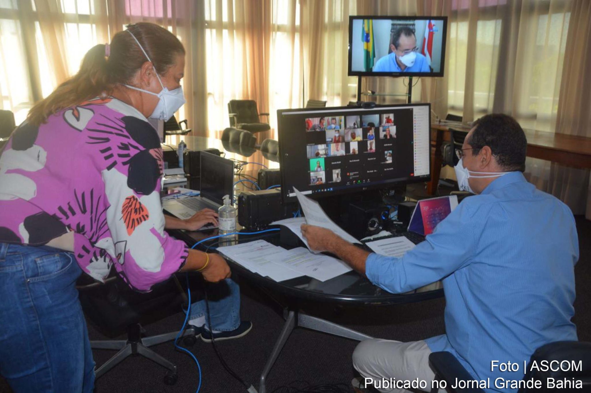 Deputado Nelson Leal (PP) preside sessão de votação.