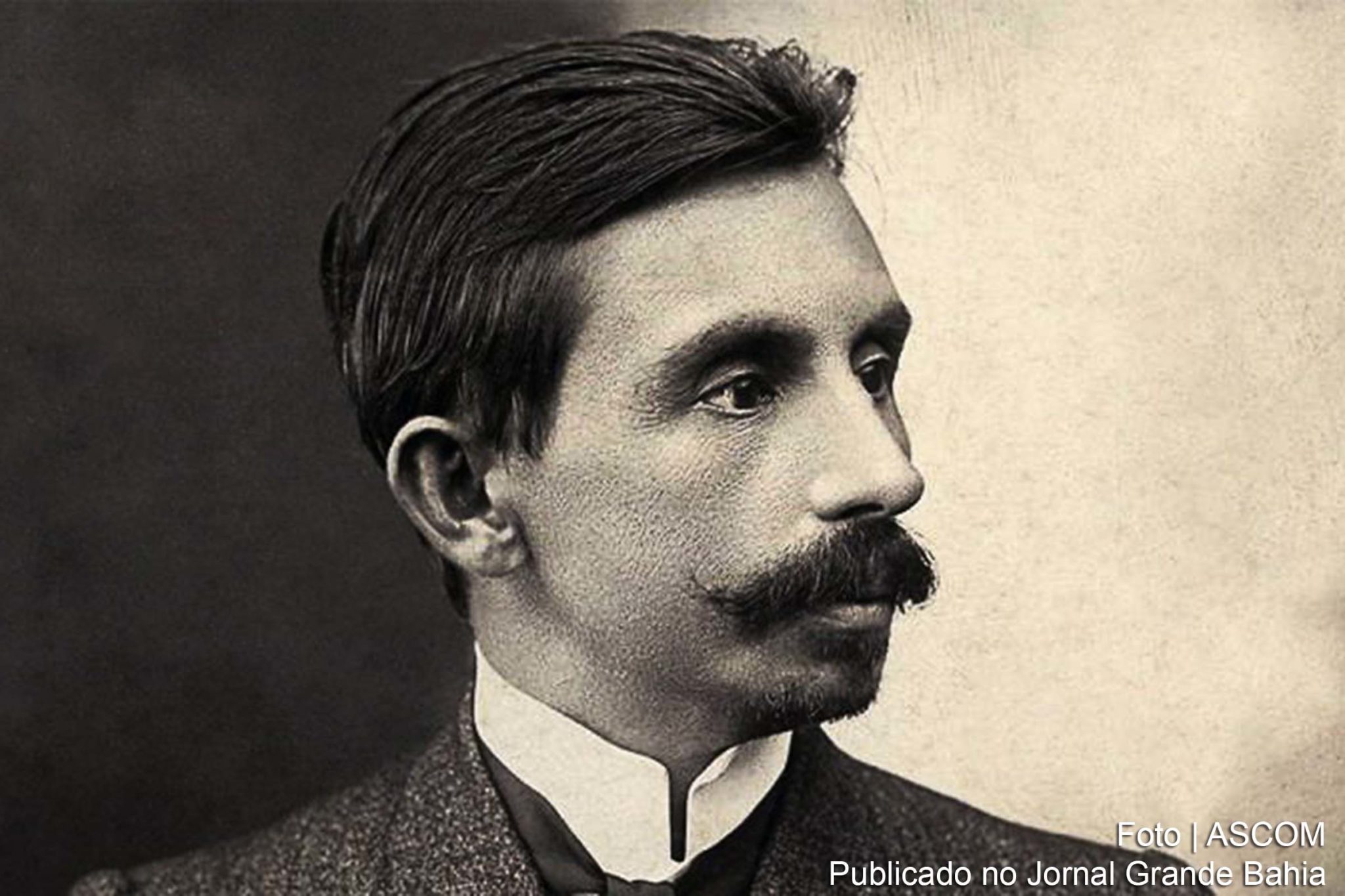 Euclides da Cunha, ex-oficial do Exército e engenheiro, escrevia para o jornal O Estado de S. Paulo, e foi para a Bahia reportar o que acontecia na Guerra de Canudos.