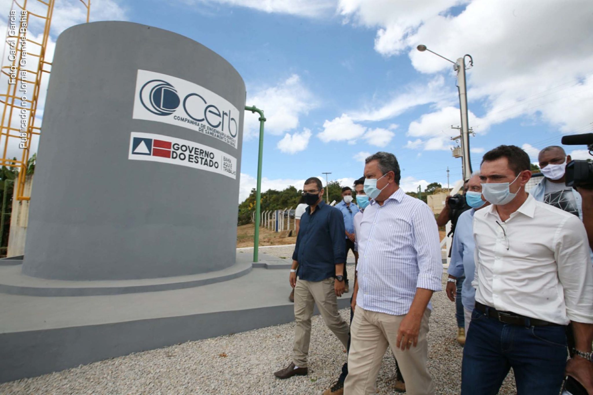 Governador Rui Costa entrega sistema de abastecimento para atender mais de 500 famílias de Encruzilhada