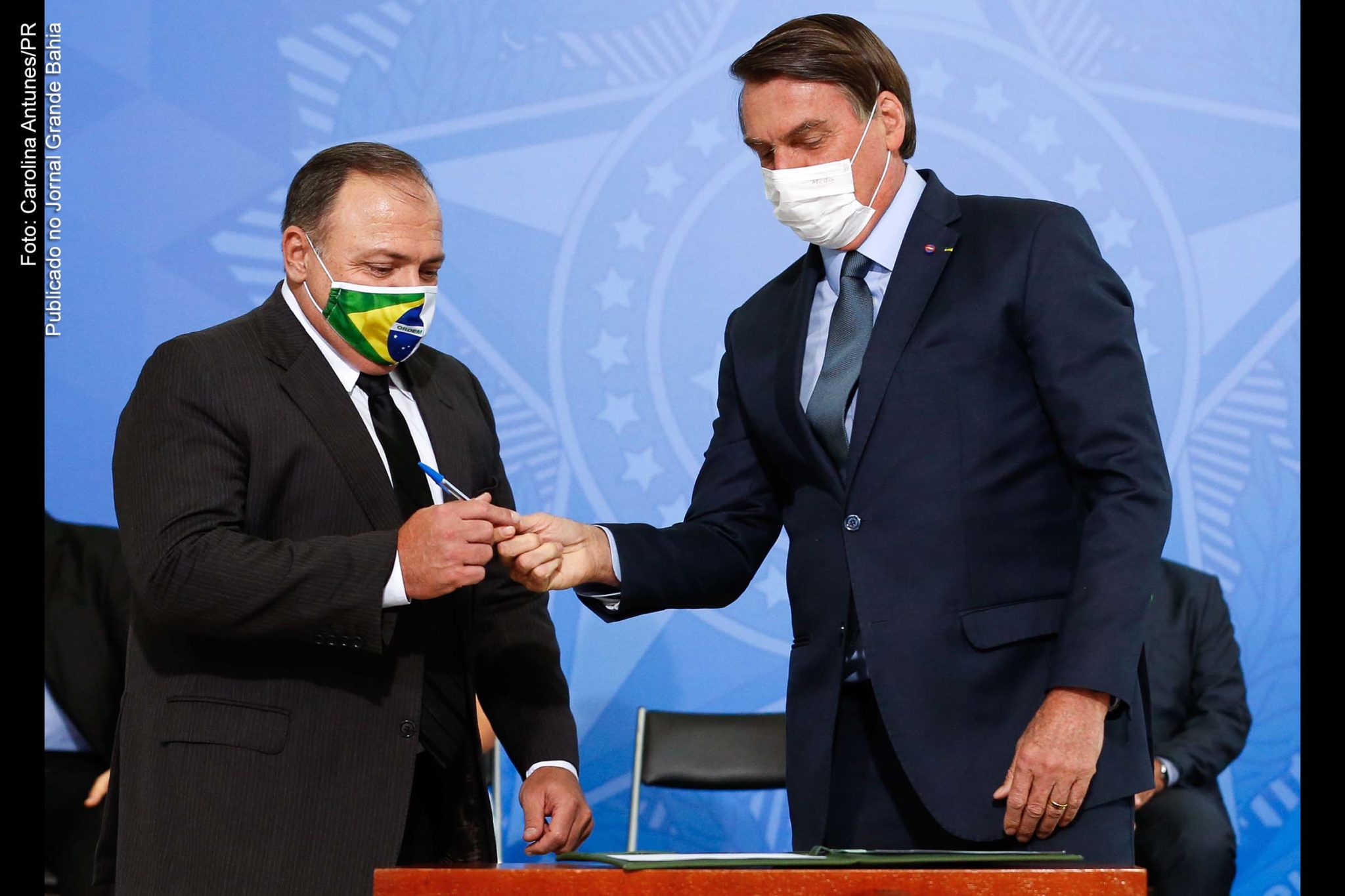 Ministro Eduardo Pazuello e o presidente Jair Bolsonaro.