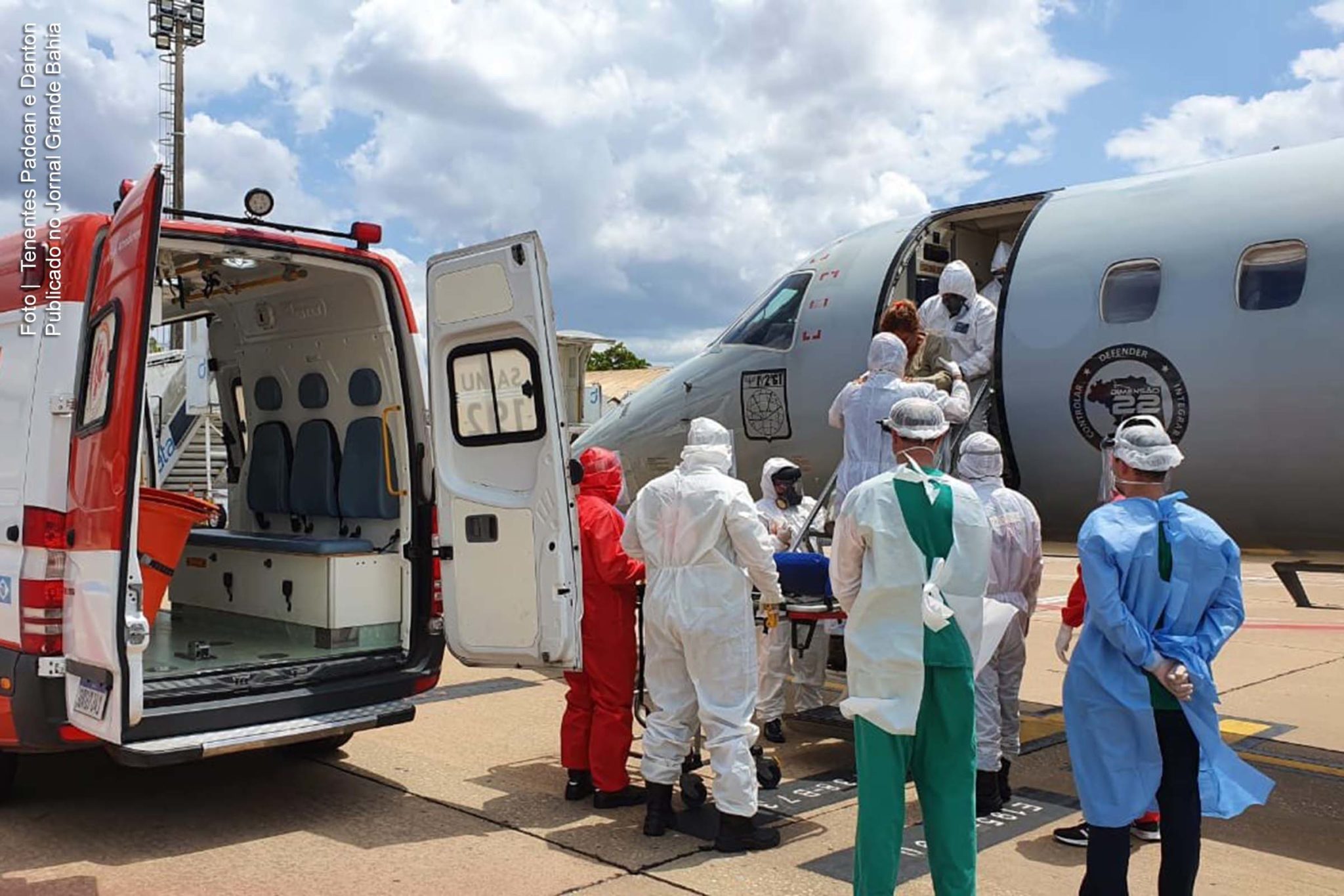 Por falta de oxigênio em hospitais, pacientes com a Covid-19 são transportados pela FAB de Manaus para outras cidades.
