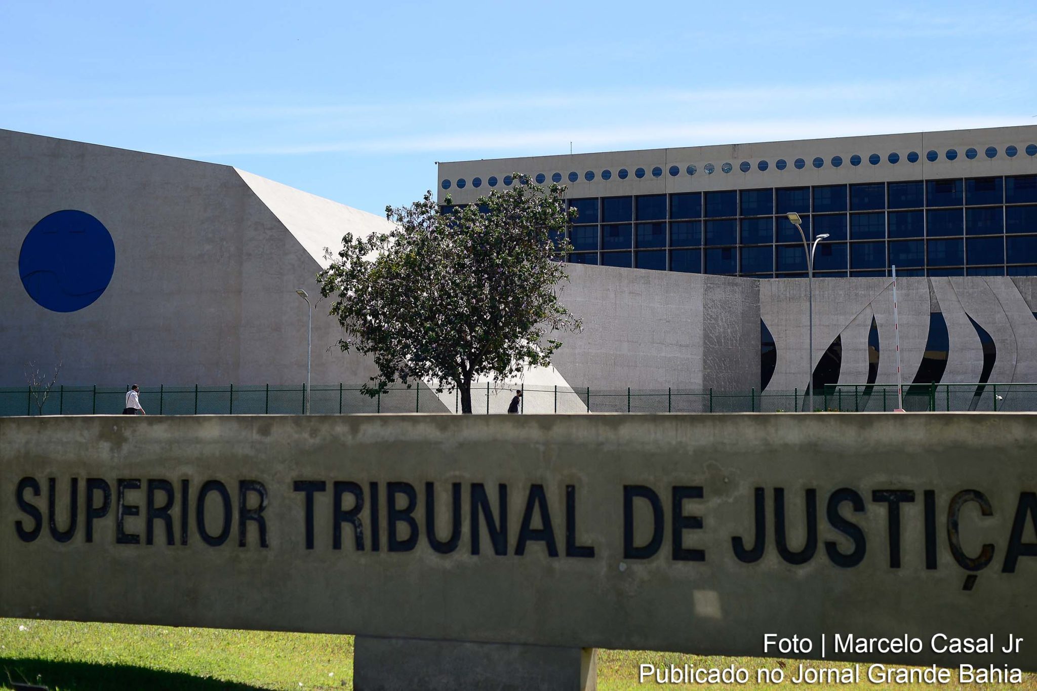 STJ nega retorno de dois brasileiros ao país sem teste da Covid-19