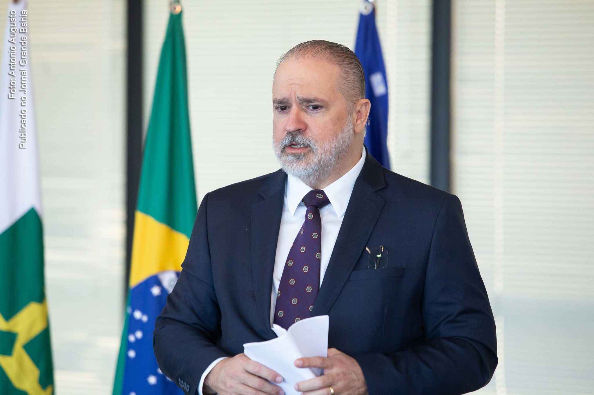 Membros da mesa diretora do Poder Legislativo não podem ser reconduzidos na mesma legislatura, opina PGR