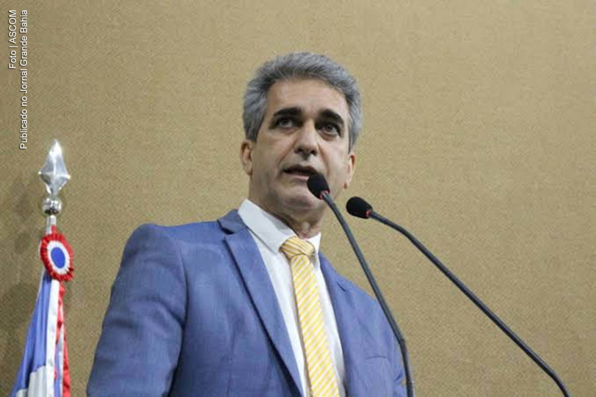 Deputado Robinson Almeida ironizou a aliança que amplia espaço do DEM no governo federal: "é a nova política".