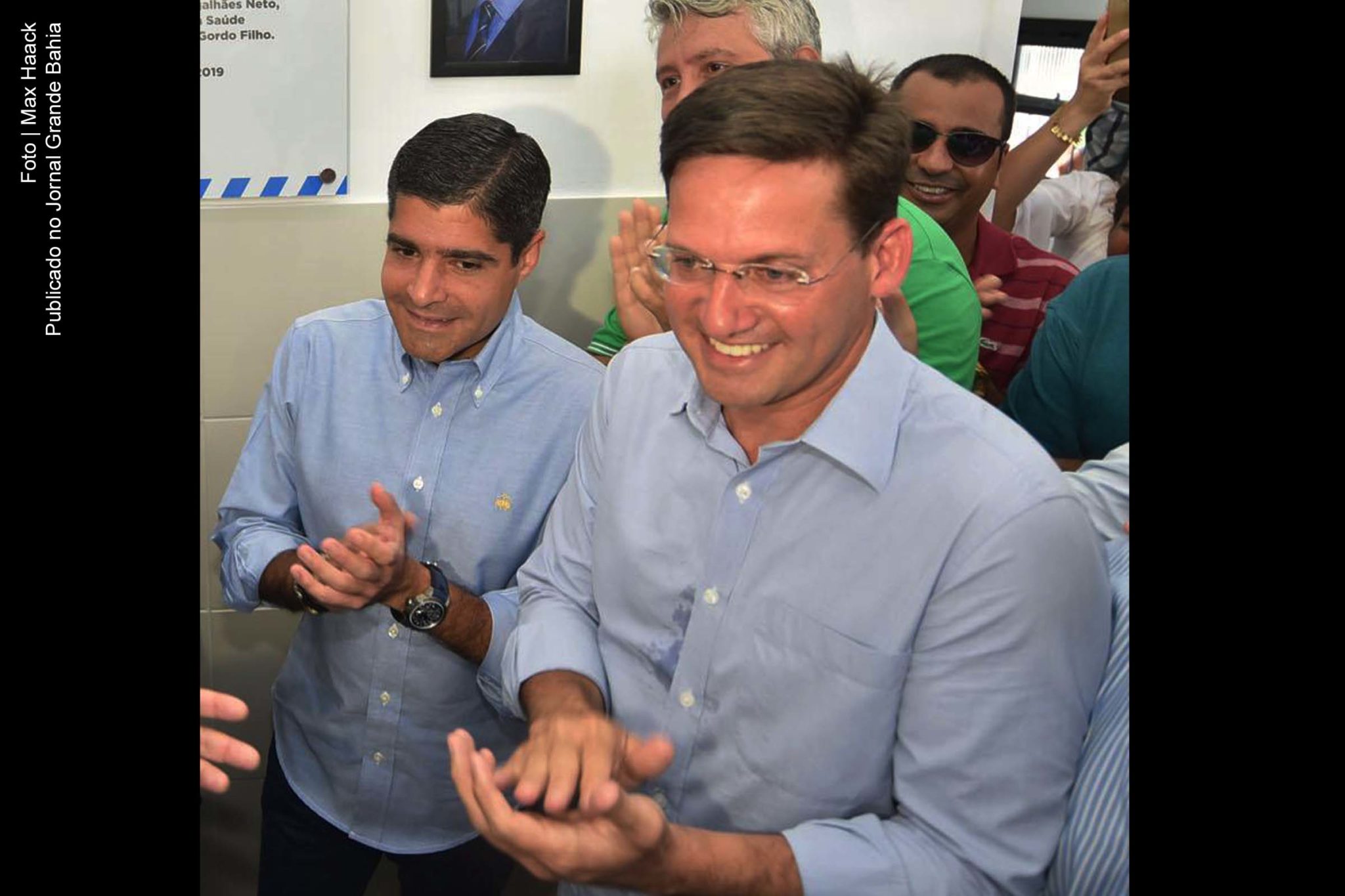 Ex-prefeito ACM Neto (DEM-BA) e o deputado federal João Roma (Republicanos-BA) aliados do governo extremista, totalitário, negacionista, excludente, ecocida e genocida de Jair Bolsonaro.