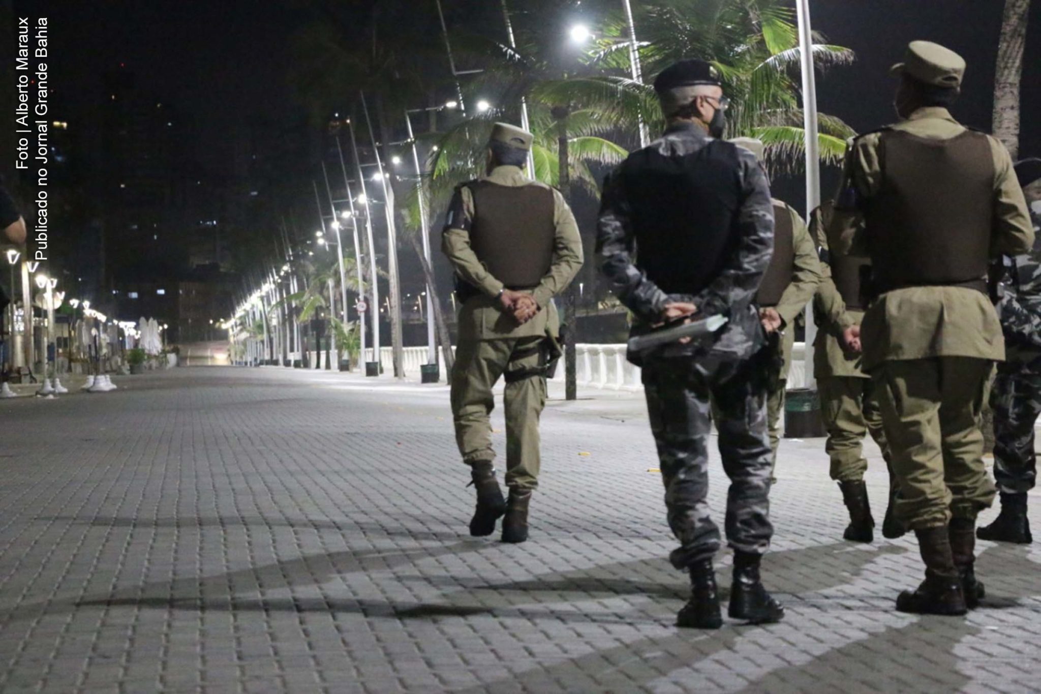 Forças policiais da Bahia atuam na fiscalização do cumprimento do decreto que instituiu o ‘Toque de Recolher’.