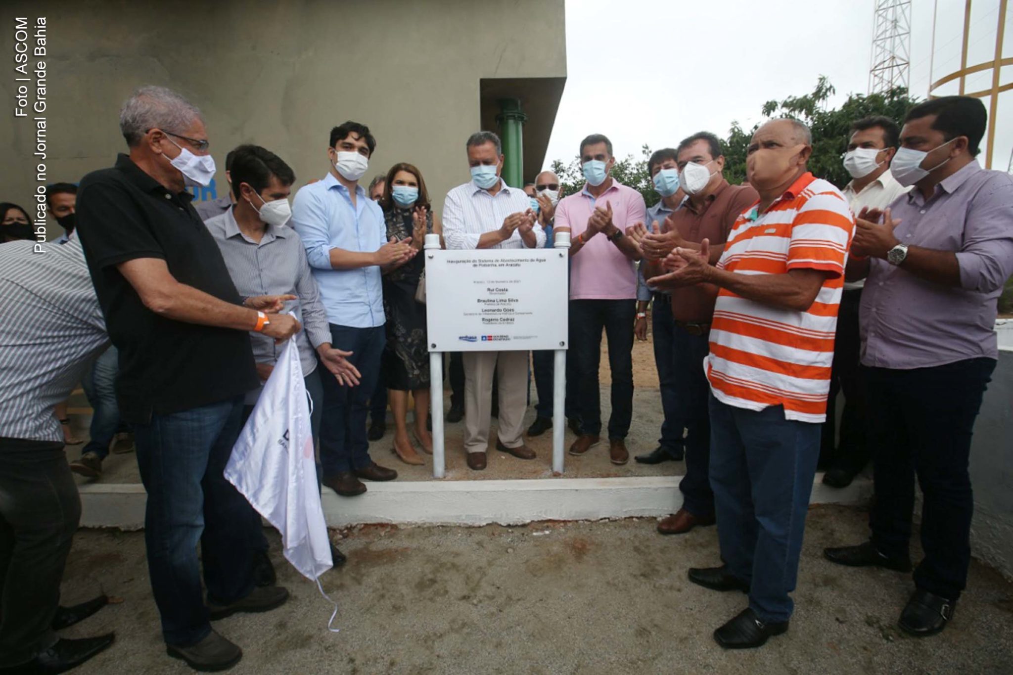 Governador Rui Costa entrega sistema de abastecimento de água de Aracatu.