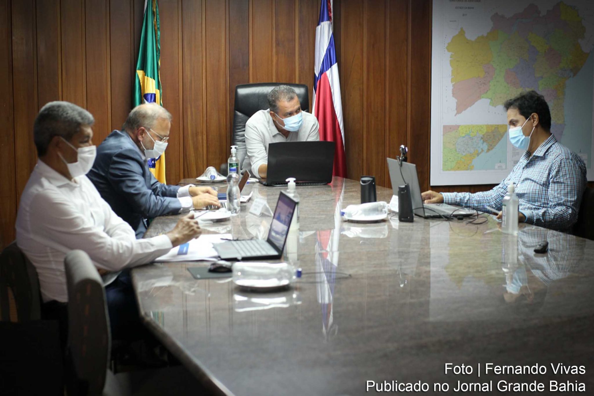 Retorno às aulas presenciais na Bahia, em 2021, é debatido pelo governador Rui Costa, secretário estadual Jerônimo Rodrigues e Eures Ribeiro, presidente da UPB.
