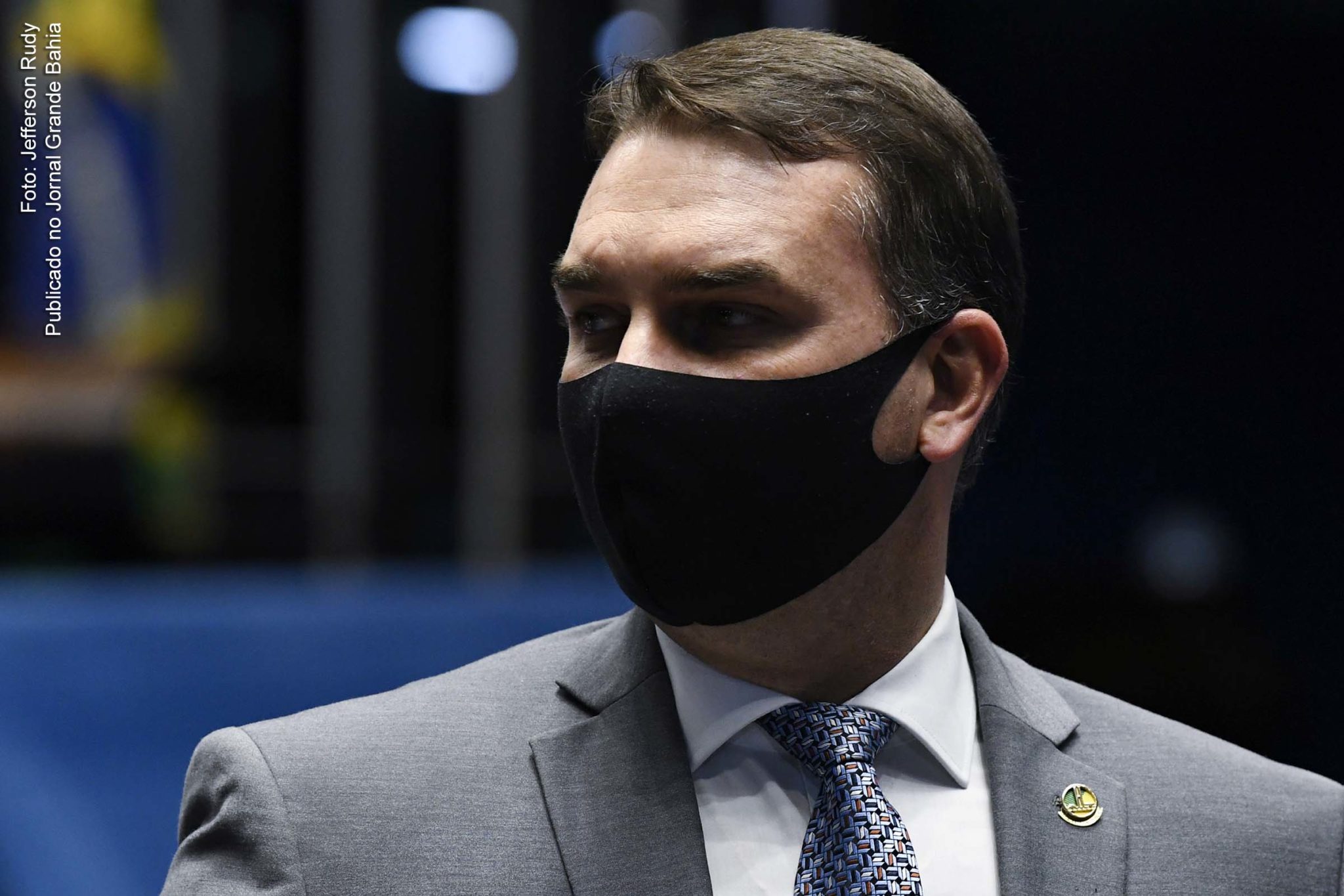 STJ salva senador Flávio Bolsonaro de possível condenação no caso das Rachadinhas da ALERJ.