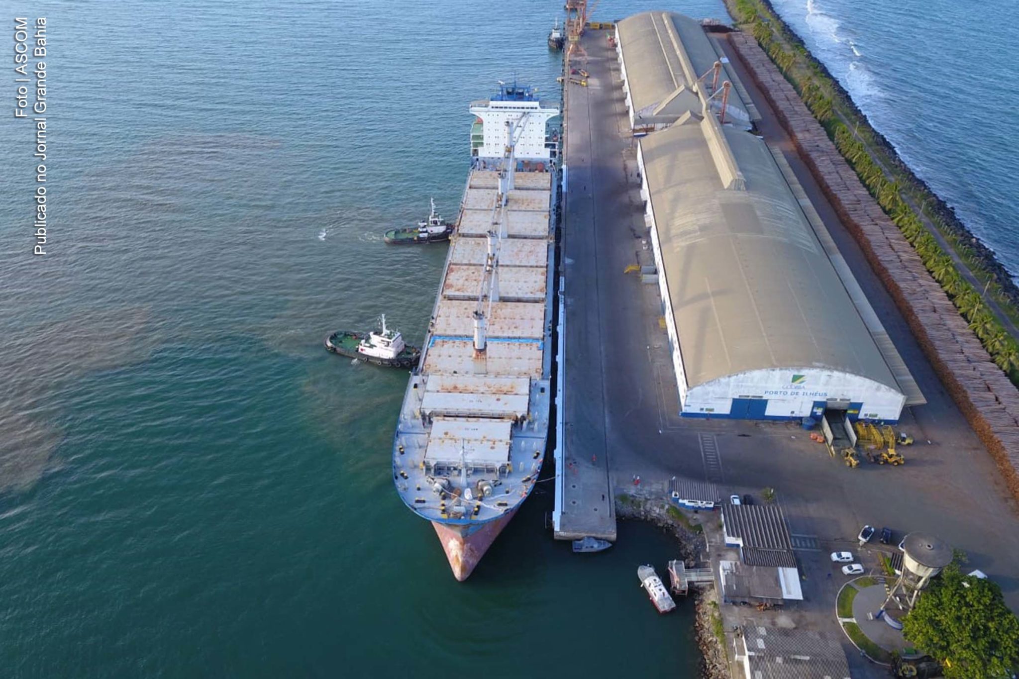 Vista aérea do porto de Ilhéus.