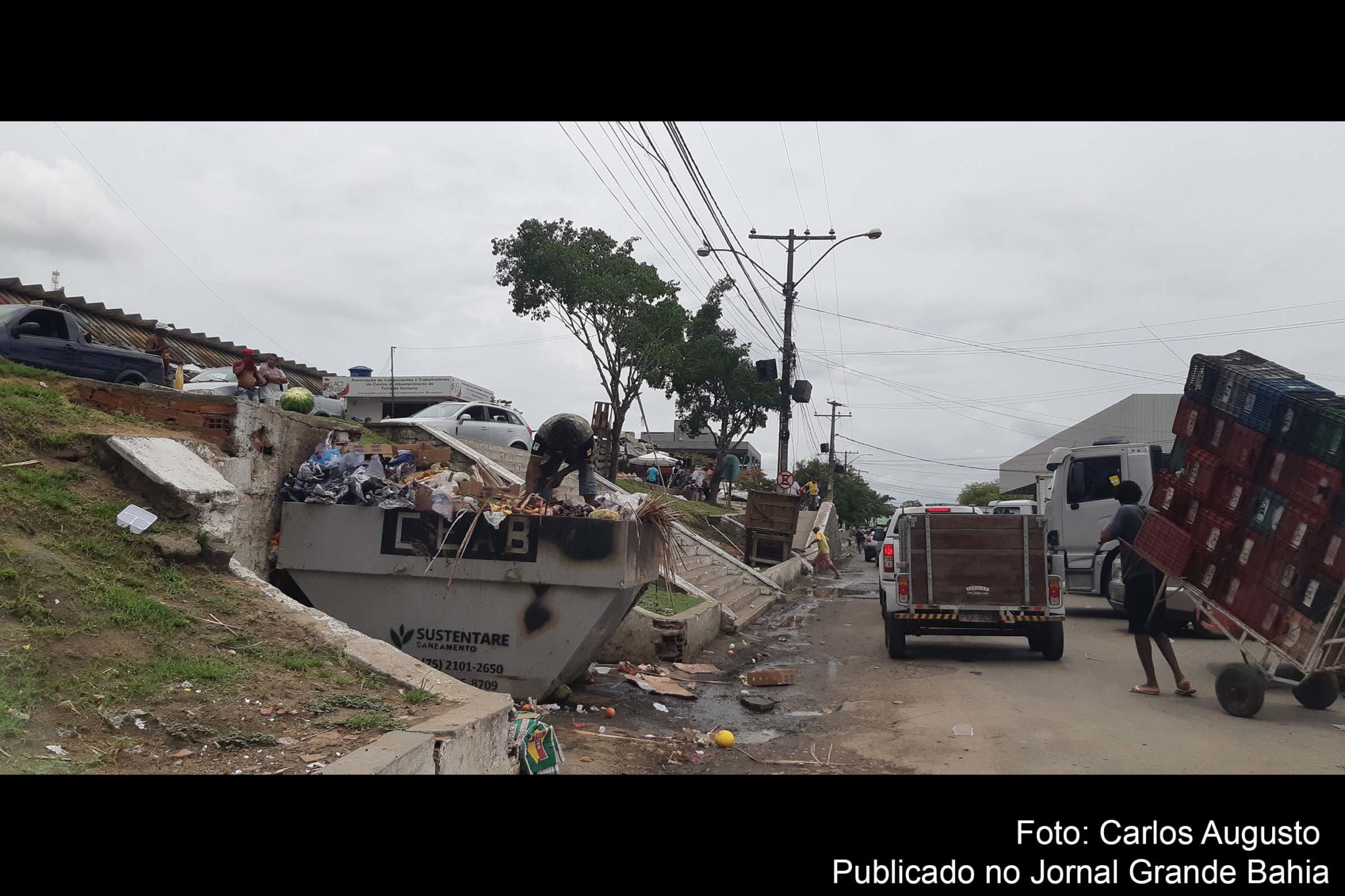 Ocupação irregular, falhas no controle sanitário e na limpeza pública e falta de capacitação de trabalhadores do Centro de Abastecimento de Feira de Santana são problemas a serem enfrentados com urgência.