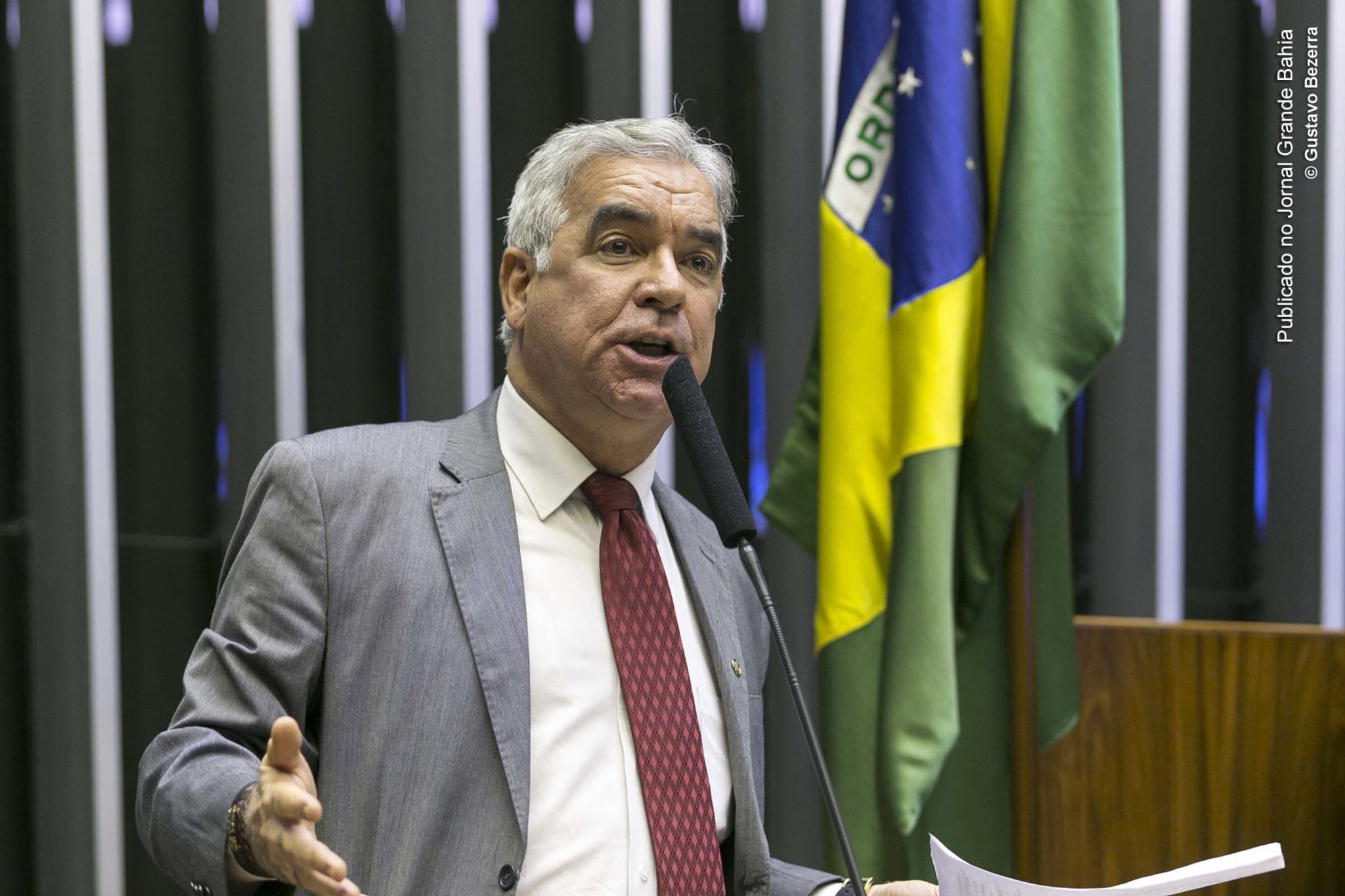 Deputado federal Jose Cerqueira Neto (Zé Neto, PT) defende a criação de Comitê de Gestão para conter avanço da segunda onda da pandemia em Feira de Santana.