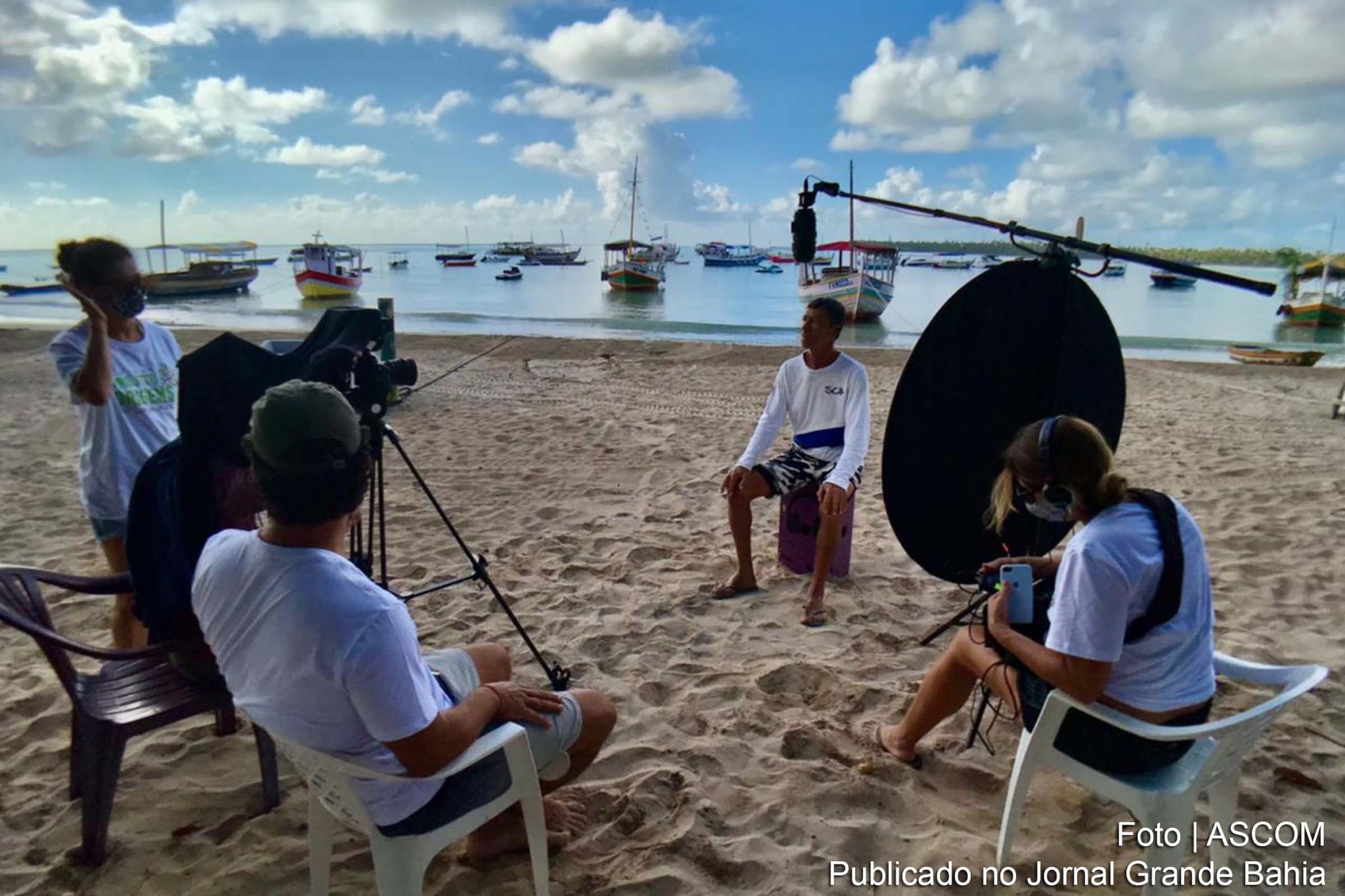 Gravação de documentário com morador para projeto Origens.