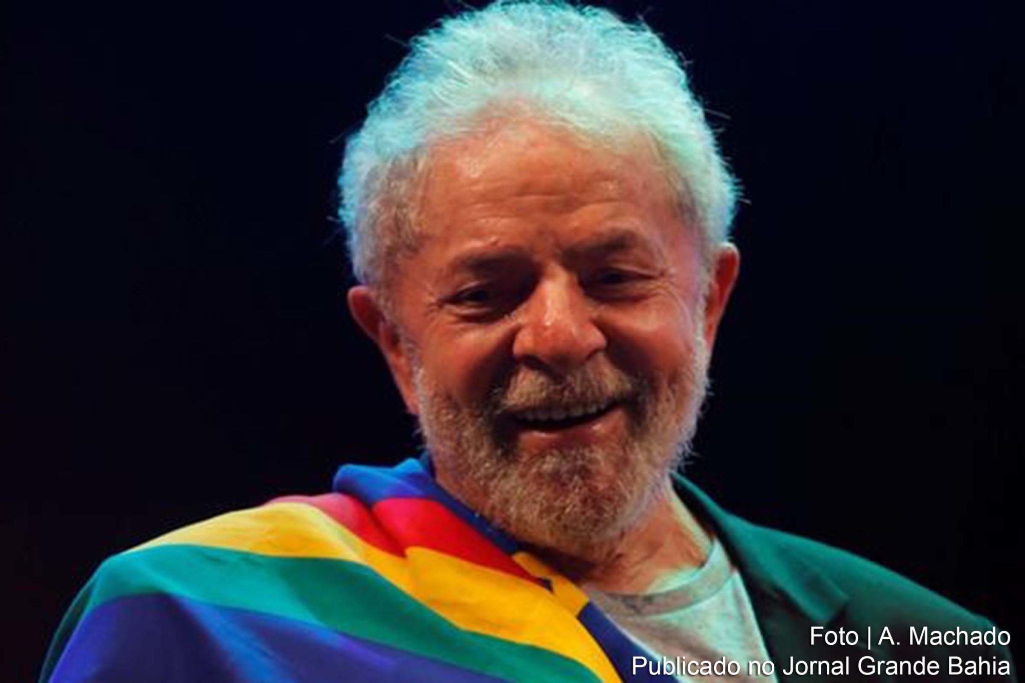 Candidatura de Lula seria notícia ruim para forças de centro, segundo especialistas. Volta do ex-presidente pode reduzir chances de nomes do centro alcançarem segundo turno em 2022. Mas arrefecimento do "antipetismo" e entrada em cena do "antibolsonarismo" também embaralham chances de Bolsonaro.