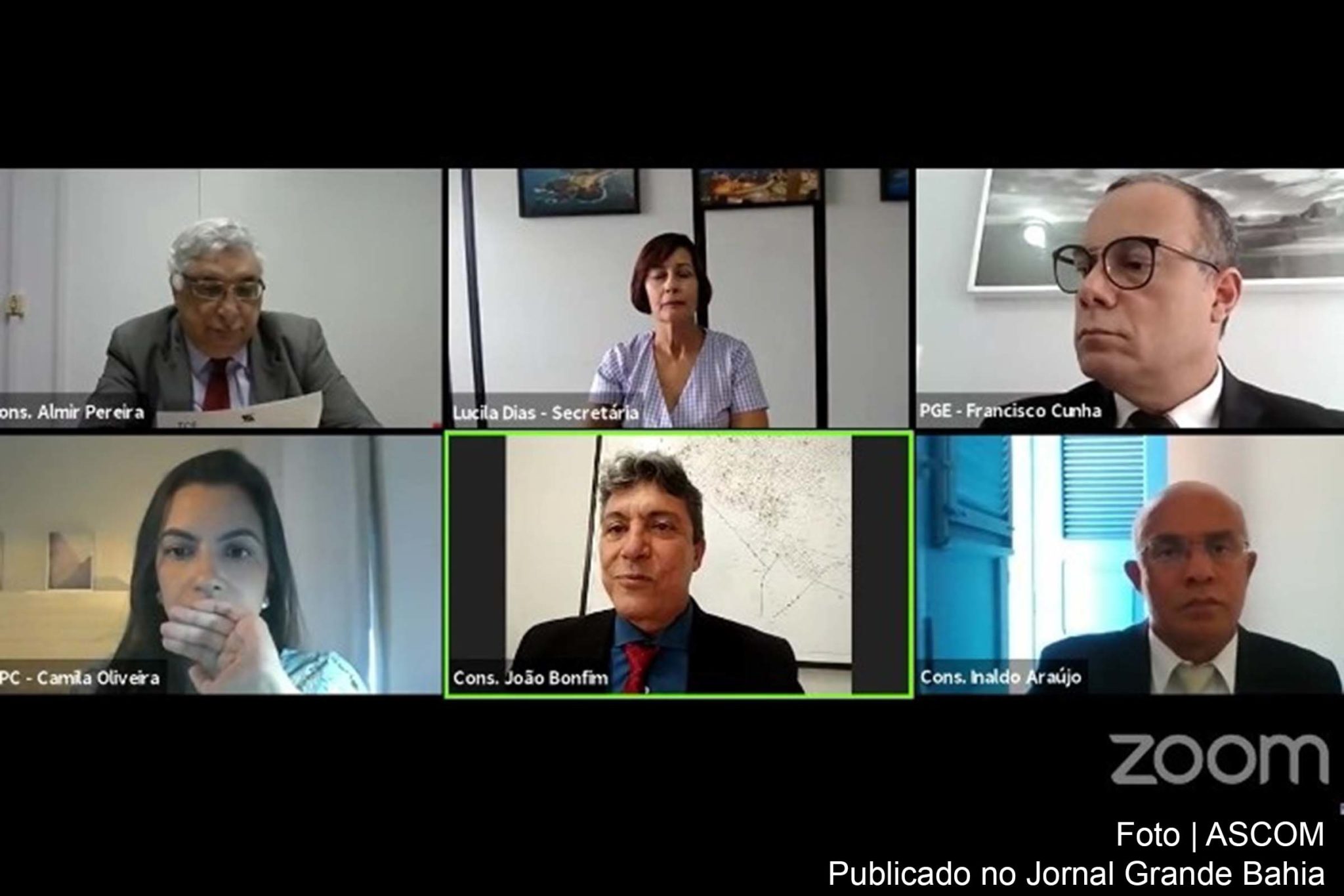 A Segunda Câmara do Tribunal de Contas do Estado da Bahia (TCE-BA), além de desaprovar as prestações de contas de dois convênios, imputou débitos no valor total de R$ 193.660,00e aplicou R$ 4 mil em multas a duas ex-prefeitas municipais.