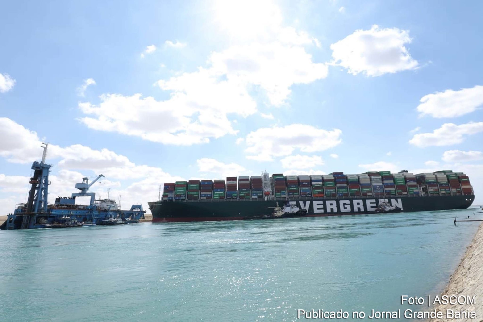 Navio de transporte de contêineres Ever Given.