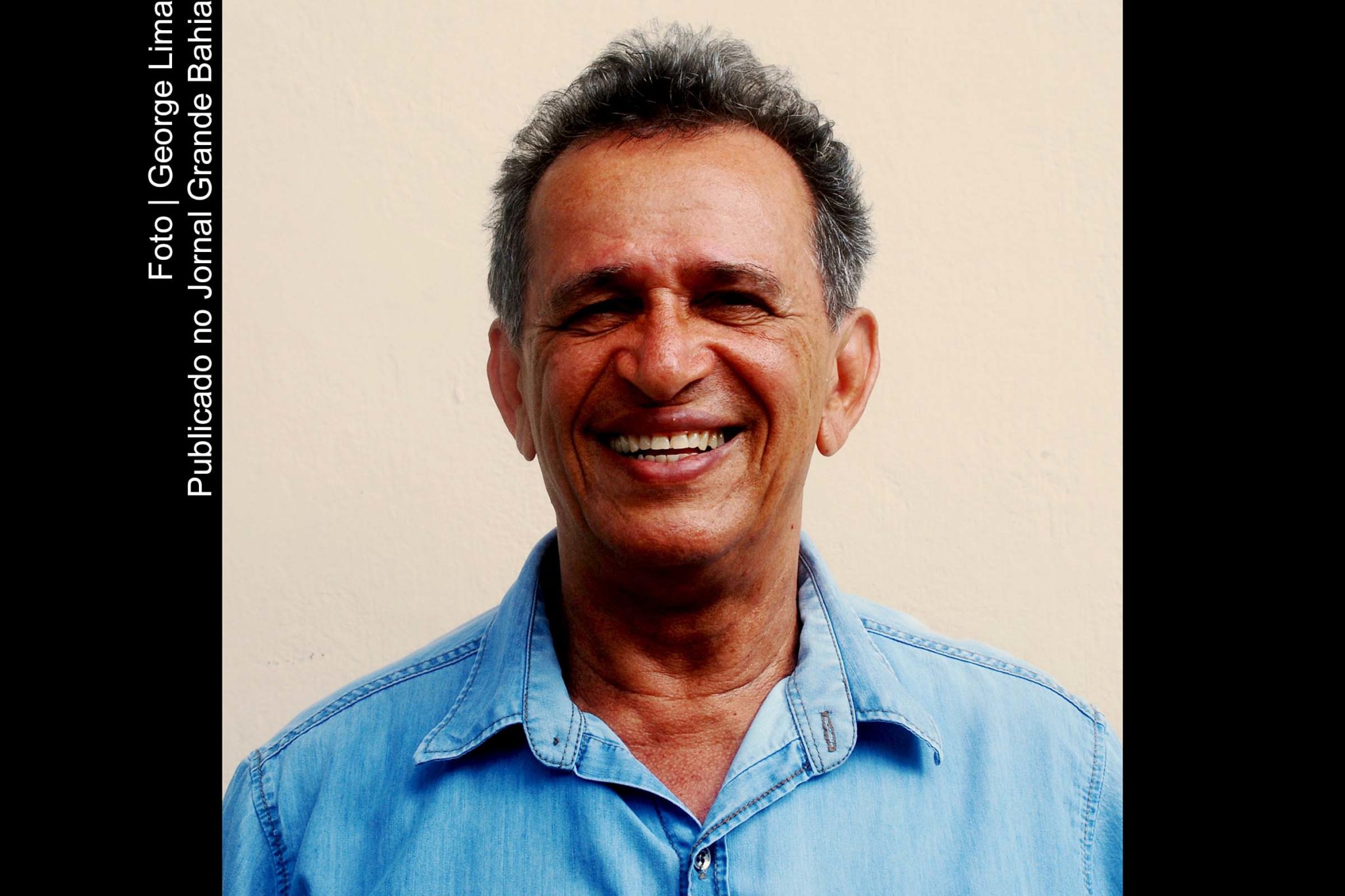 Roberval Pereyr, poeta feirense.