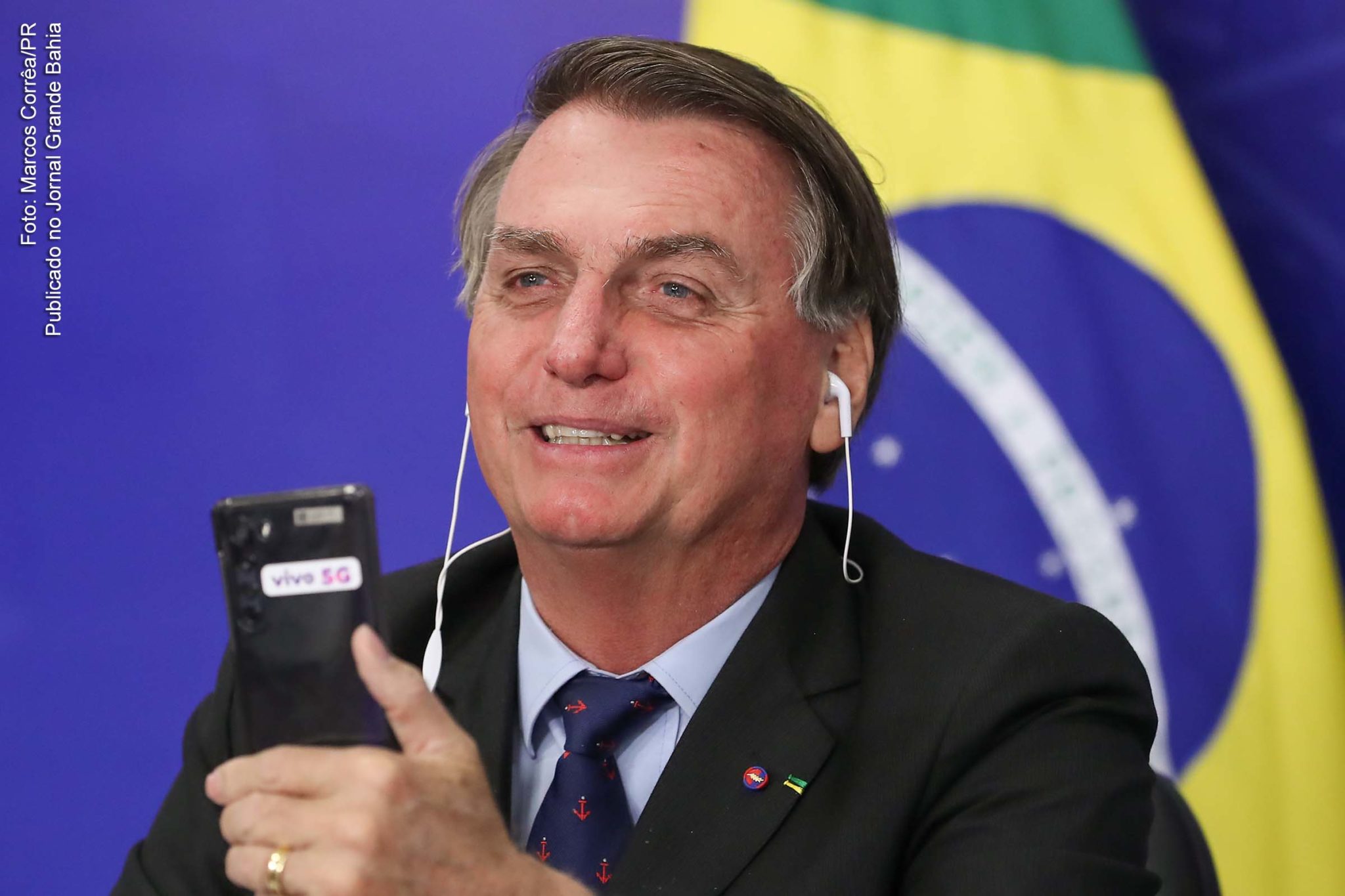 Jornais analisam a situação da crise sanitária no Brasil depois da declaração do extremista Jair Bolsonaro descartando um lockdown nacional.