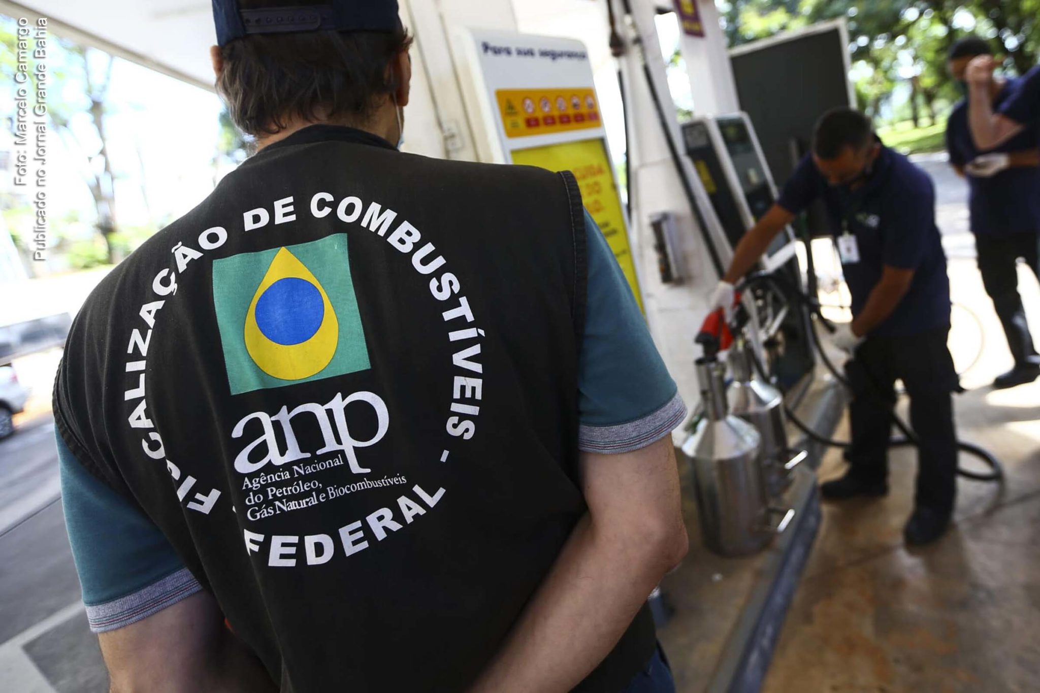 Fiscalização da ANP revelou fraudes no setor de combustíveis.