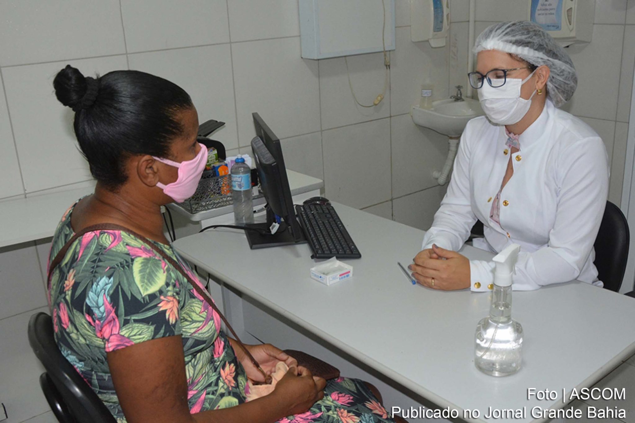 Modernos aparelhos para exame ginecológico, bisturis e macas elétricos fazem parte dos investimentos tecnológicos para diagnóstico do câncer de colo do útero, no Centro Municipal de Prevenção ao Câncer (CMPC).