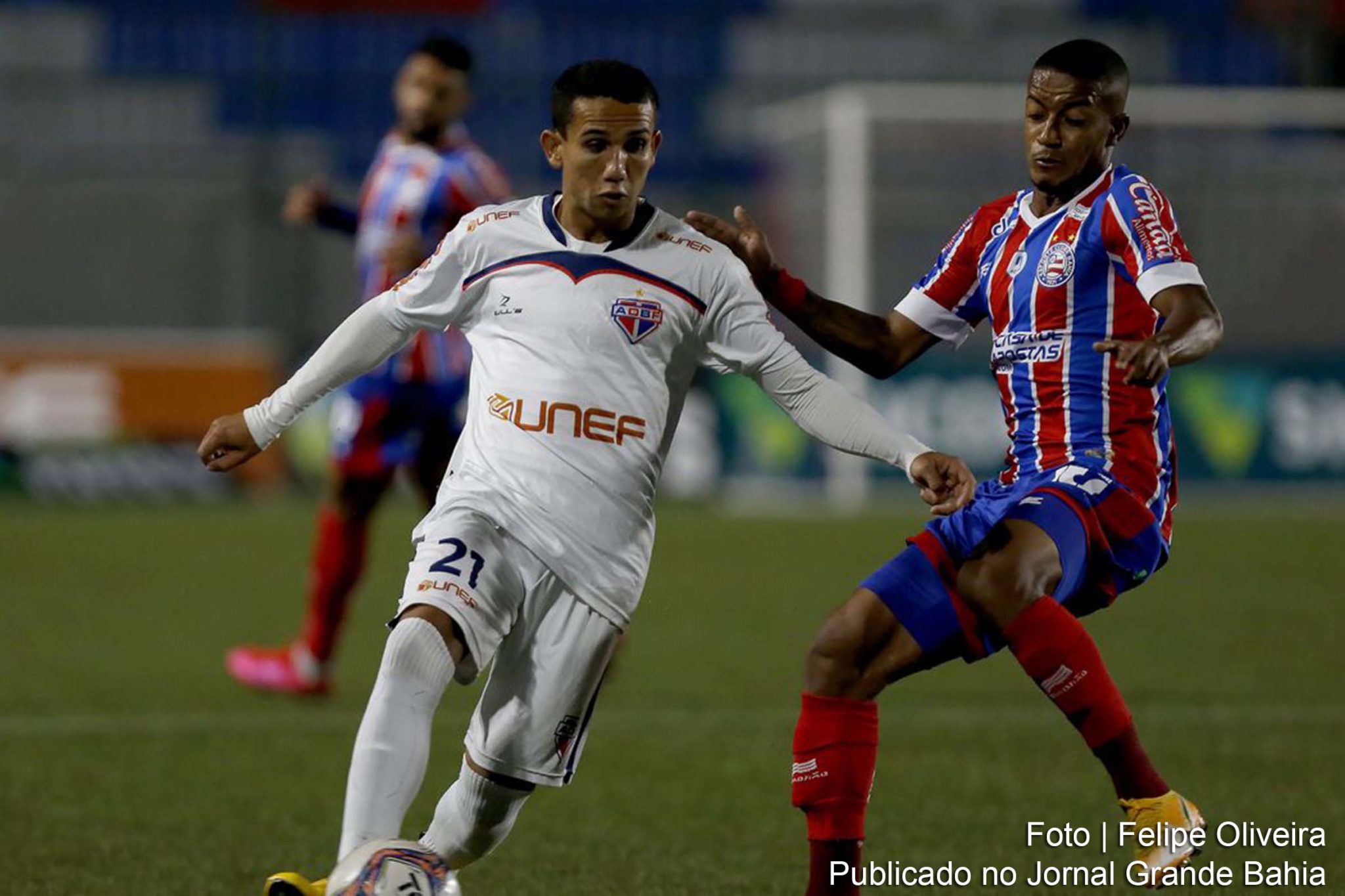 Pela primeira vez em 116 anos, o Campeonato Baiano terá uma decisão reunindo apenas clubes do interior do estado. Bahia de Feira e Atlético de Alagoinhas disputam título.