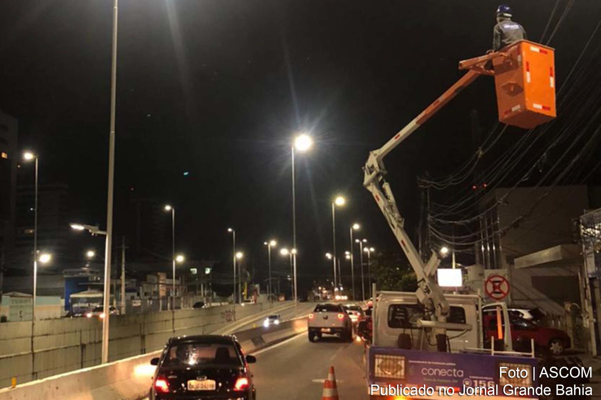 Foram 1.800 pontos de iluminação atendidos, nesse período, pelo Consórcio Conecta Feira.